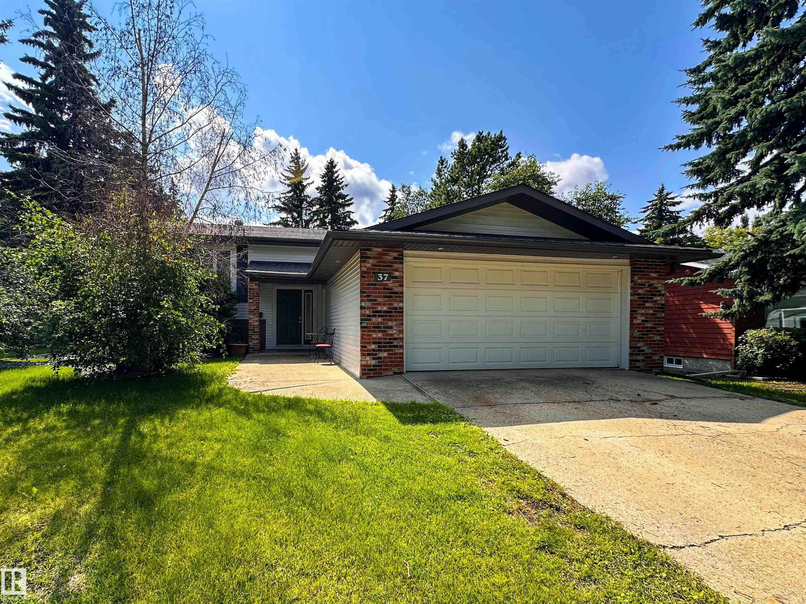 37 Ash Crescent, St. Albert, AB, T8N 3J6