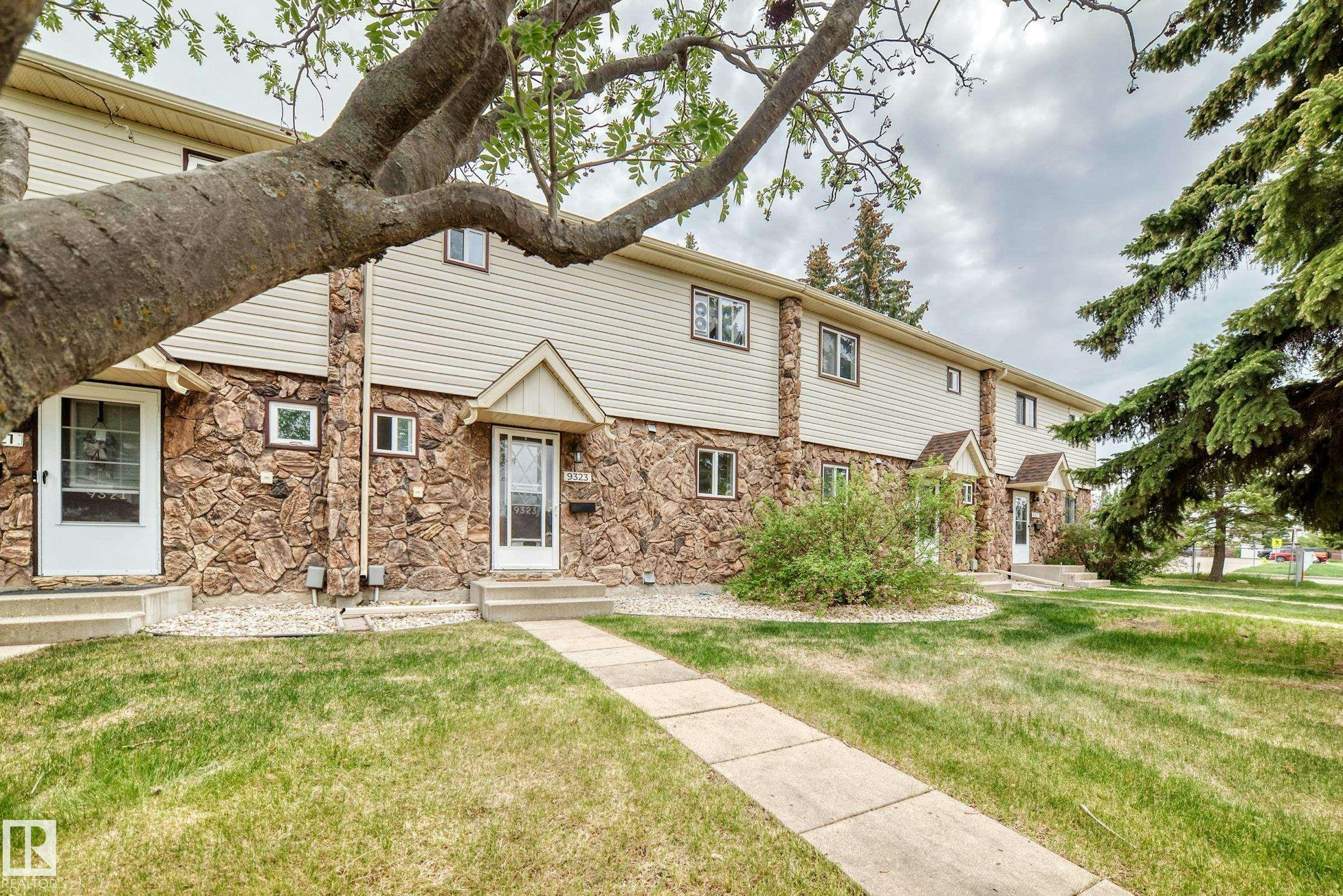 9323 Morinville Drive, Morinville, AB, T8R 1J9