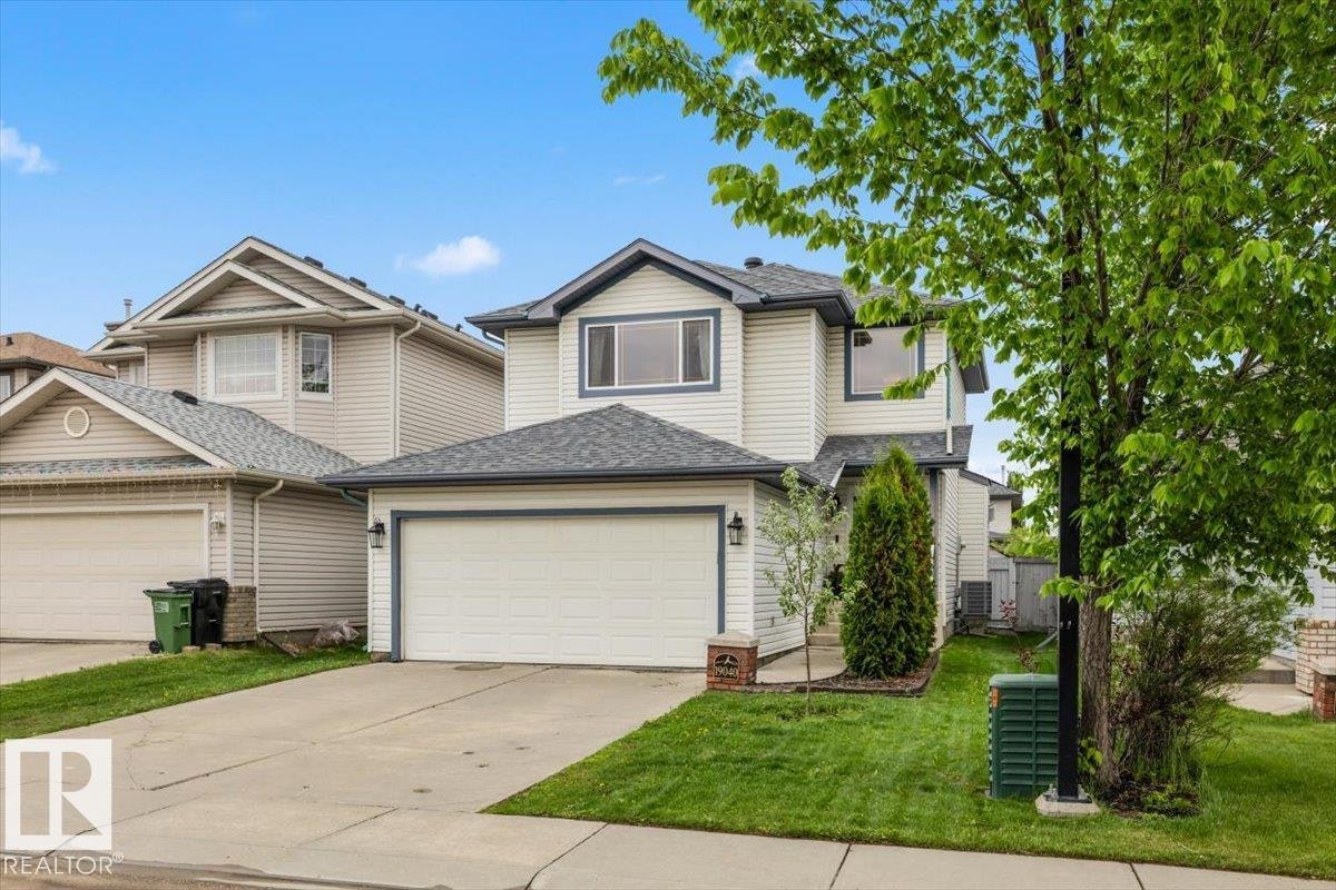 19040 47 Avenue, Edmonton, AB, T6M 2V6