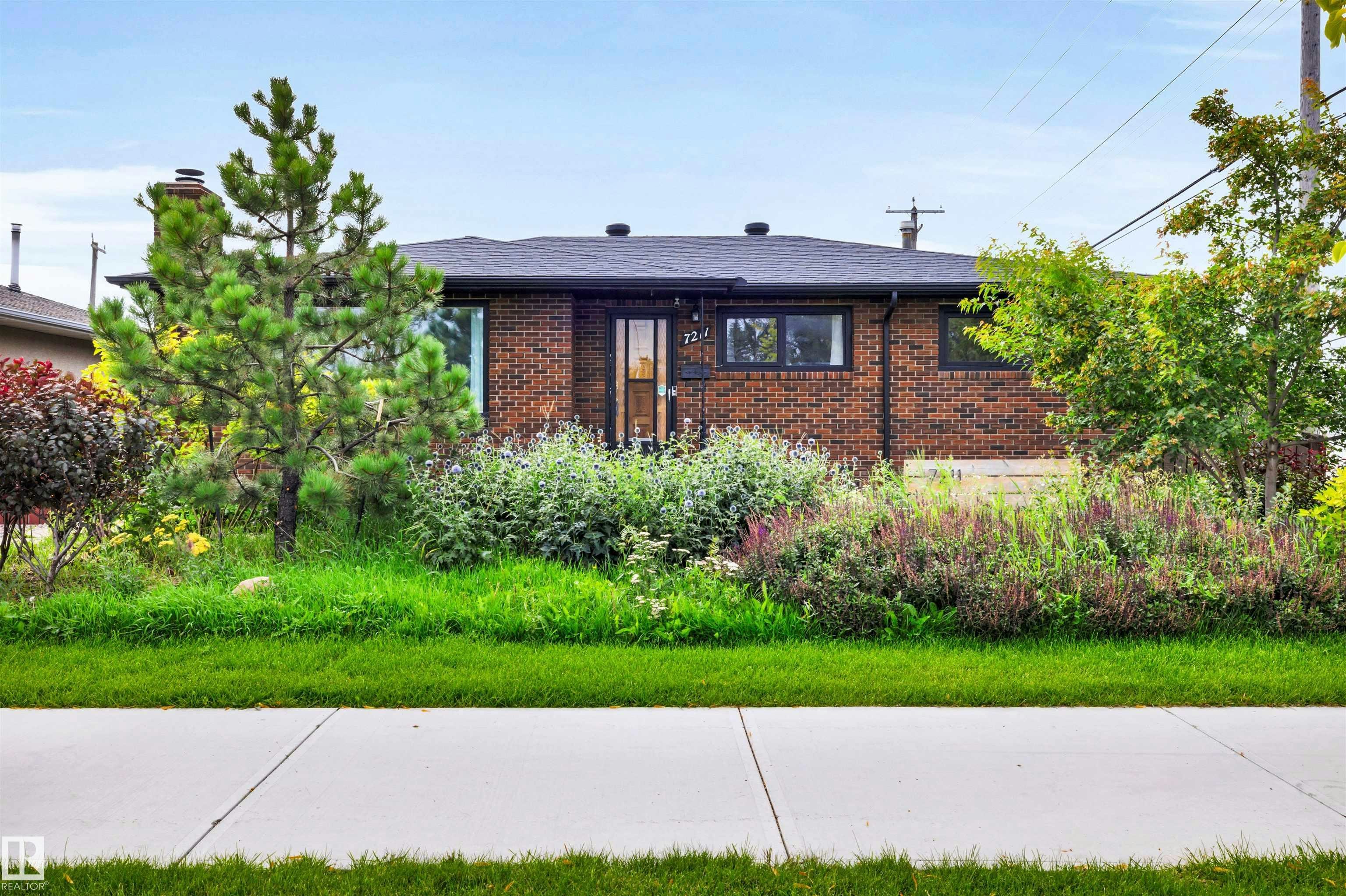 7211 132 Avenue, Edmonton, AB, T5C 3C6