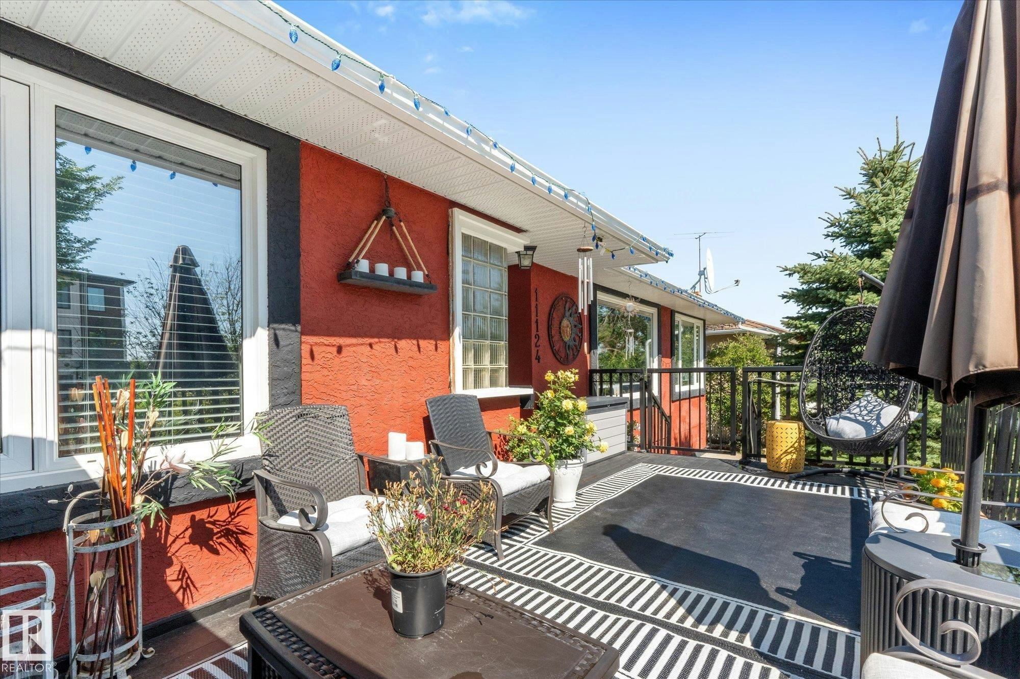 11124 110a Avenue, Edmonton, AB, T5H 1K1 - 11