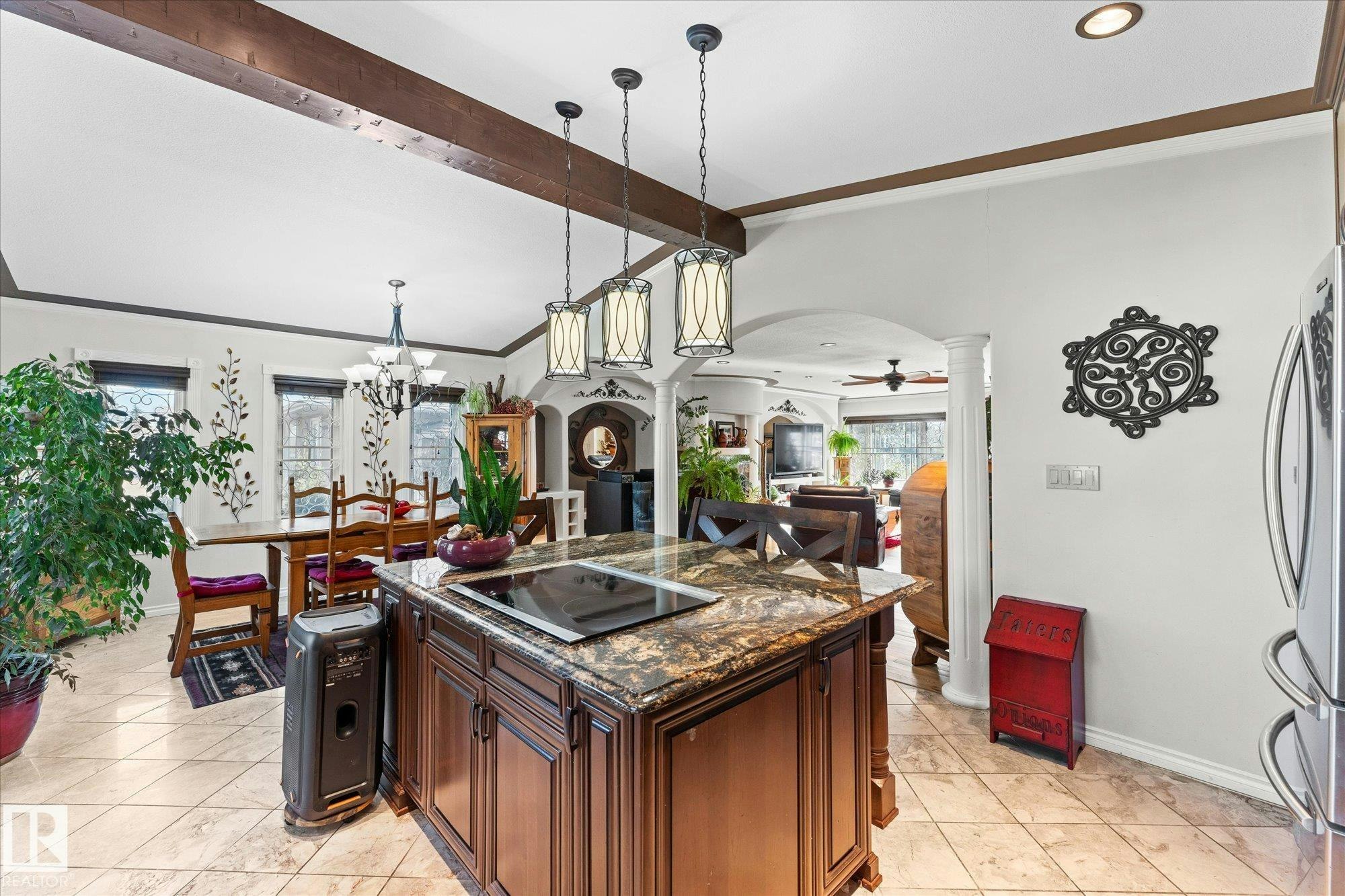 11124 110a Avenue, Edmonton, AB, T5H 1K1 - 23