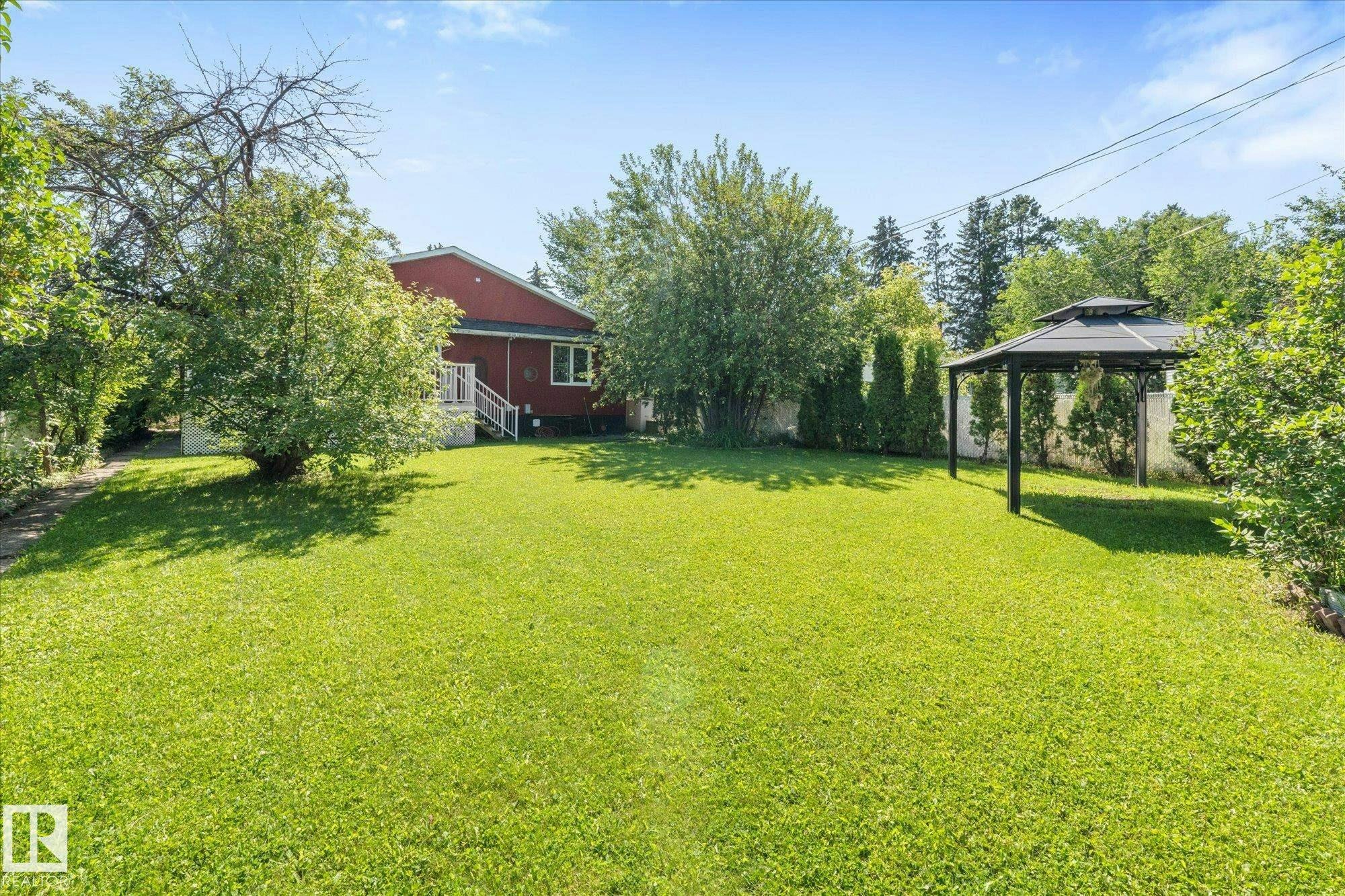 11124 110a Avenue, Edmonton, AB, T5H 1K1 - 60