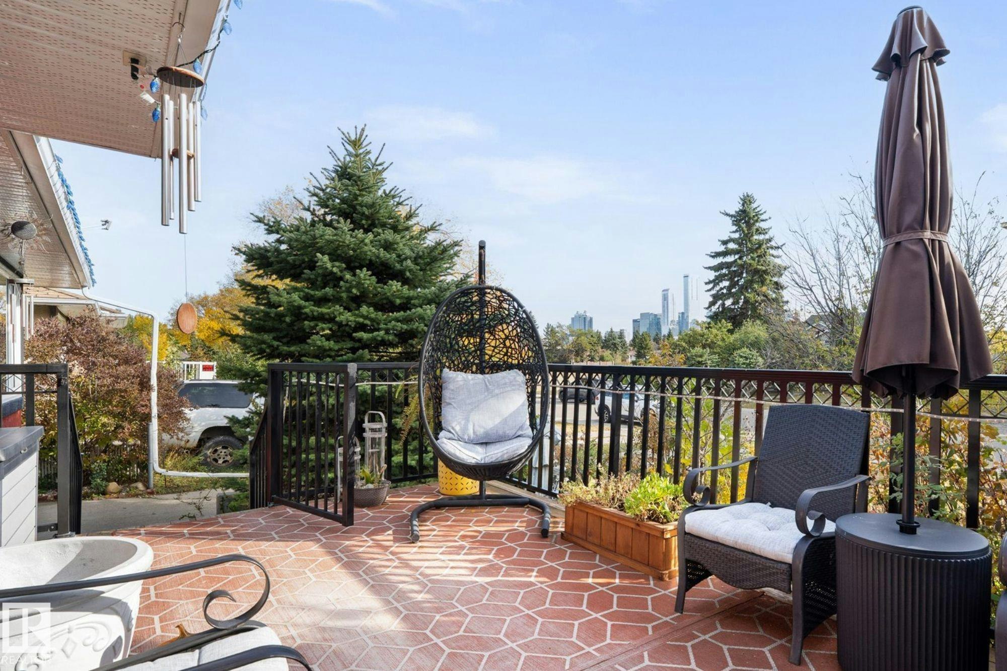 11124 110a Avenue, Edmonton, AB, T5H 1K1 - 10