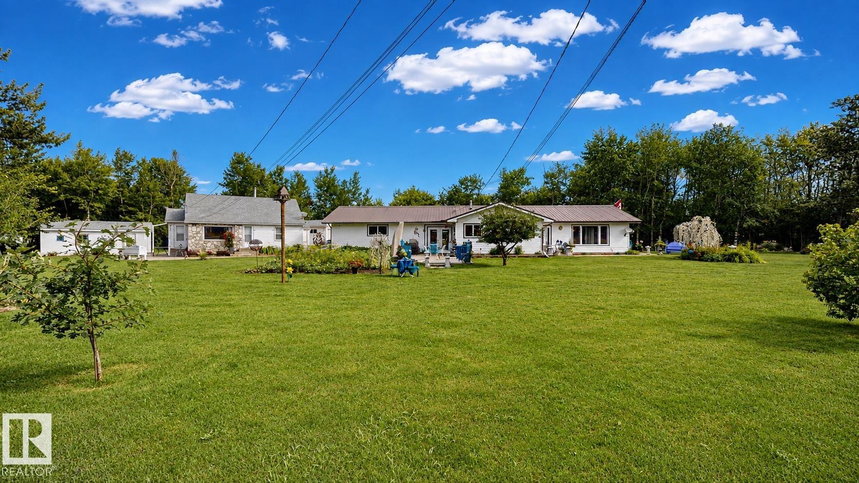10032 108 Street, Westlock, AB, T7P 1M9