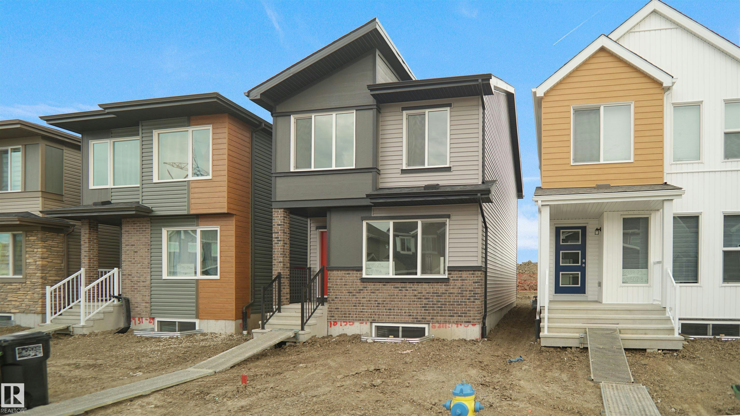 21219 25 Avenue, Edmonton, AB, T6M 3H3