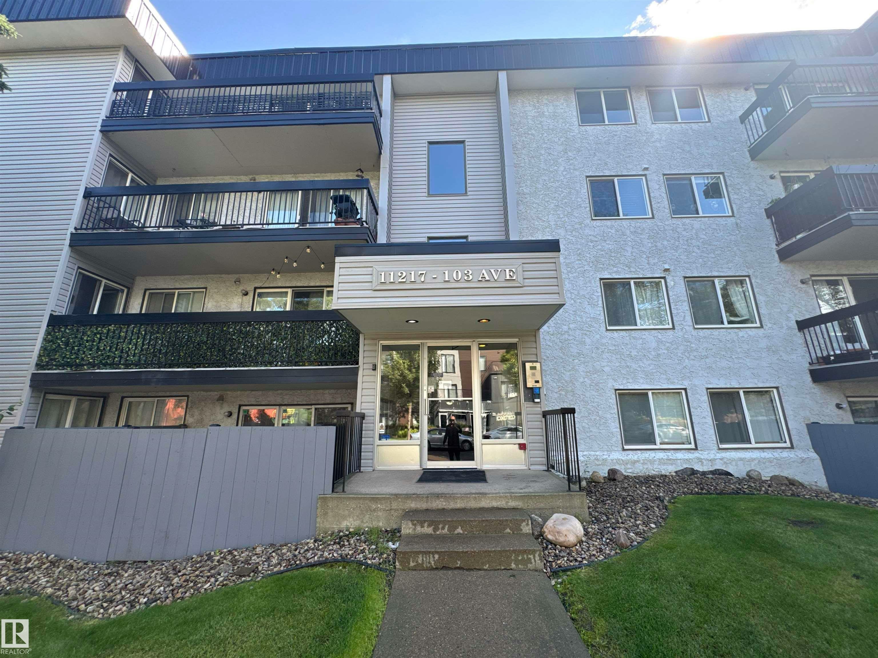 425-11217 103 Avenue, Edmonton, AB, T5K 2V9