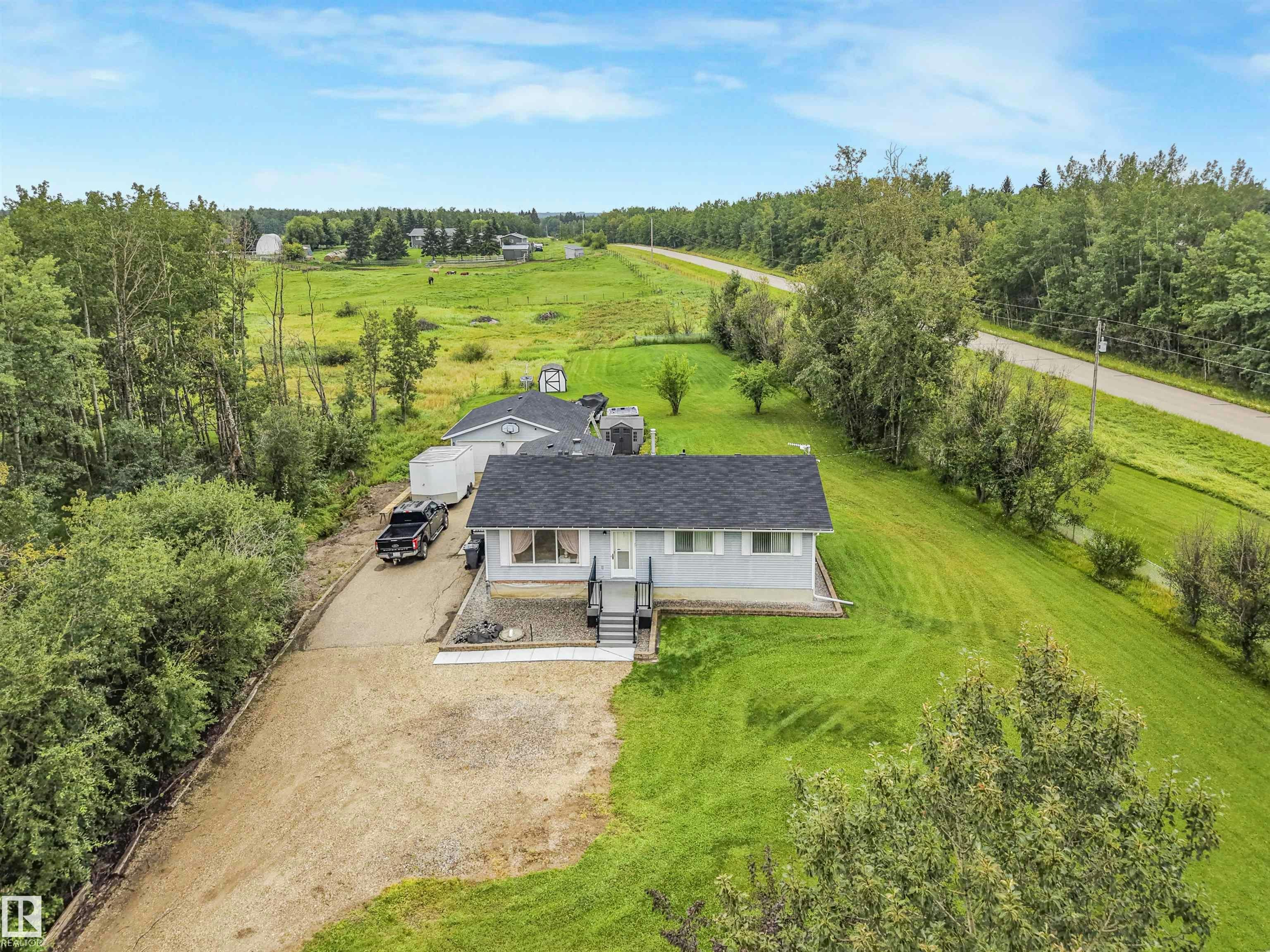 254-52411 Rge Road 214, Rural Strathcona County, AB, T8E 2G8