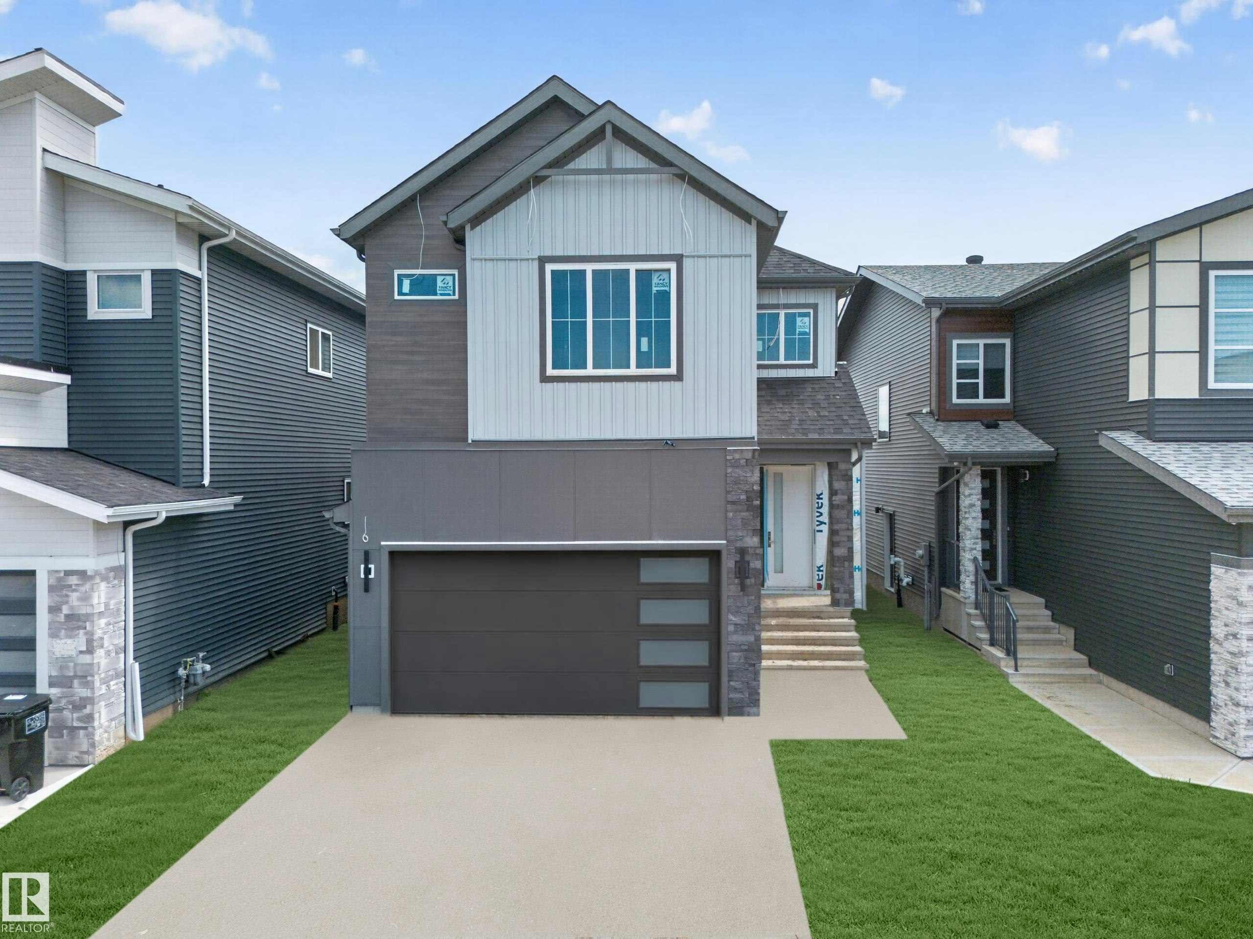 8915 Mayday Way, Edmonton, AB, T6X 3E9