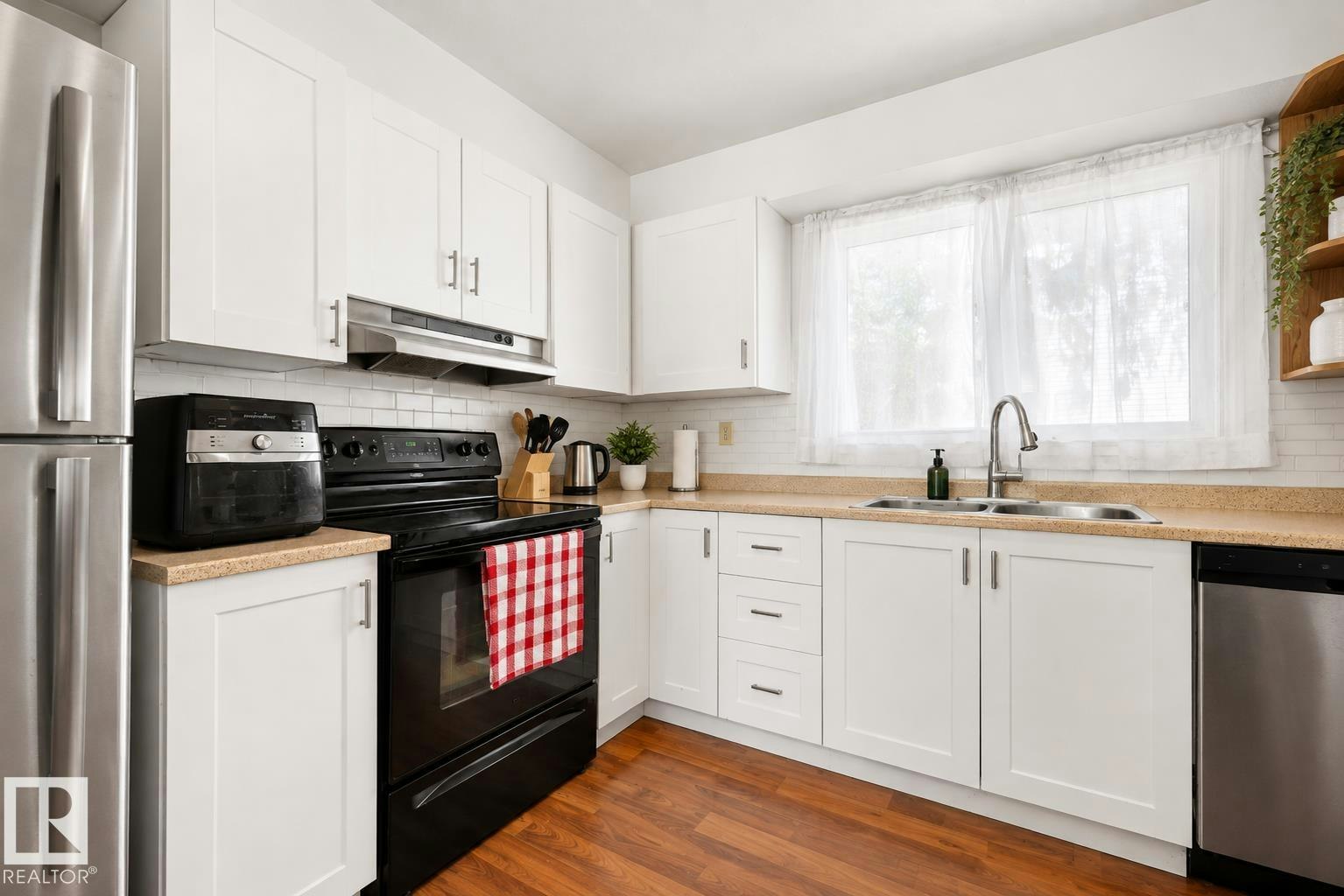 44-1415 62 Street, Edmonton, AB, T6L 4K1