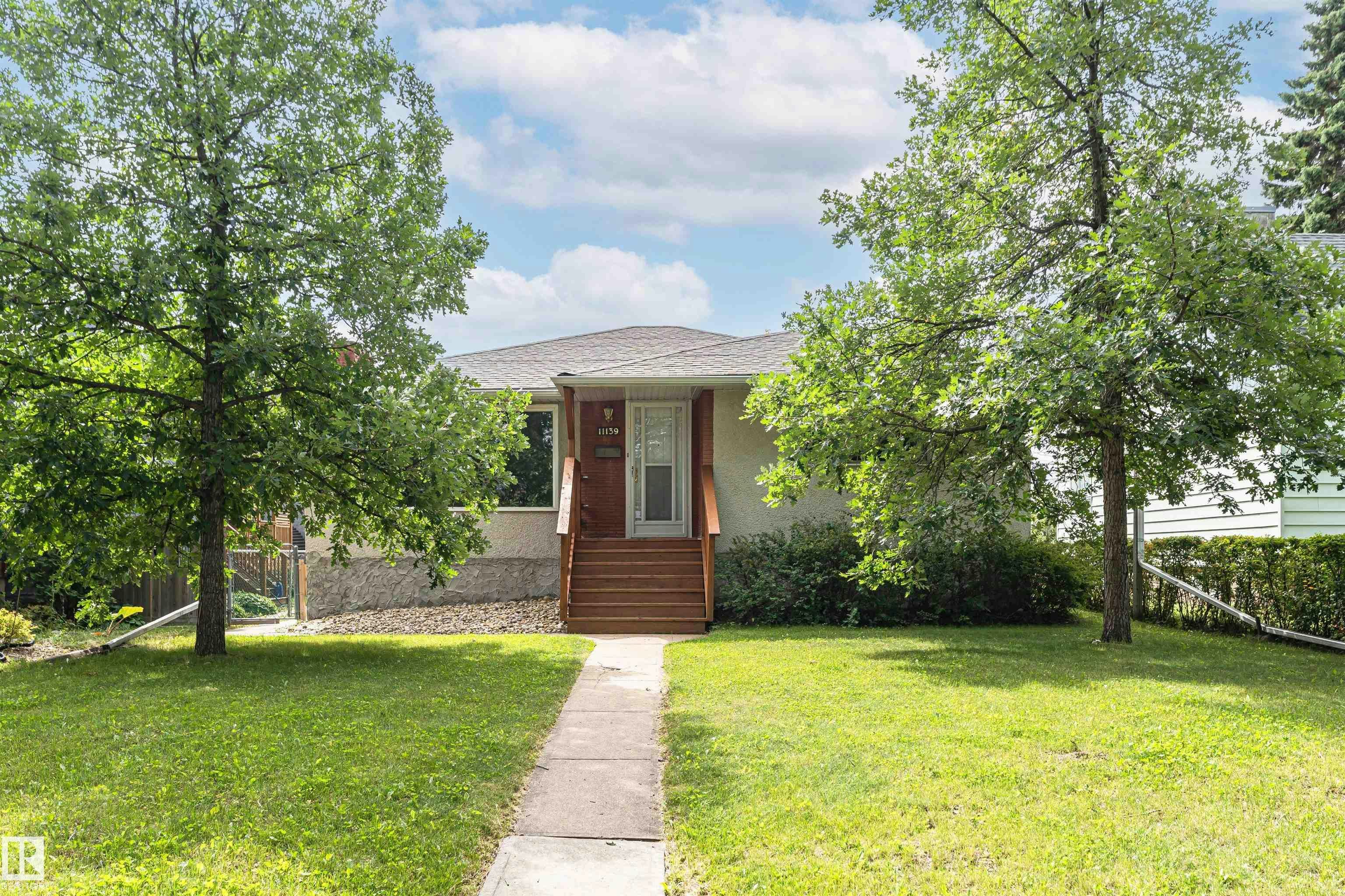 11139 62 Avenue, Edmonton, AB, T6H 1N3