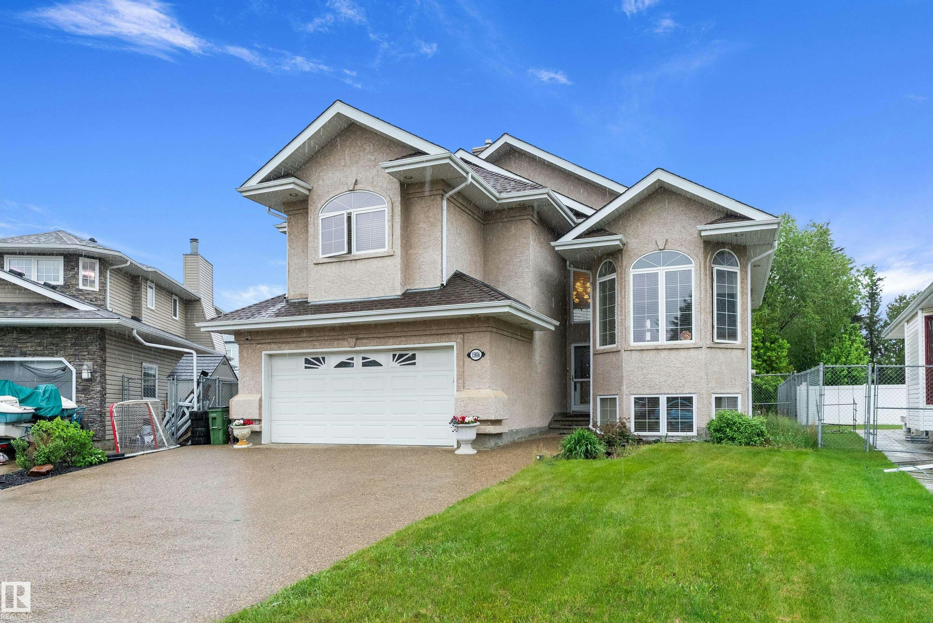 15816 64 Street, Edmonton, AB, T5Y 2P1