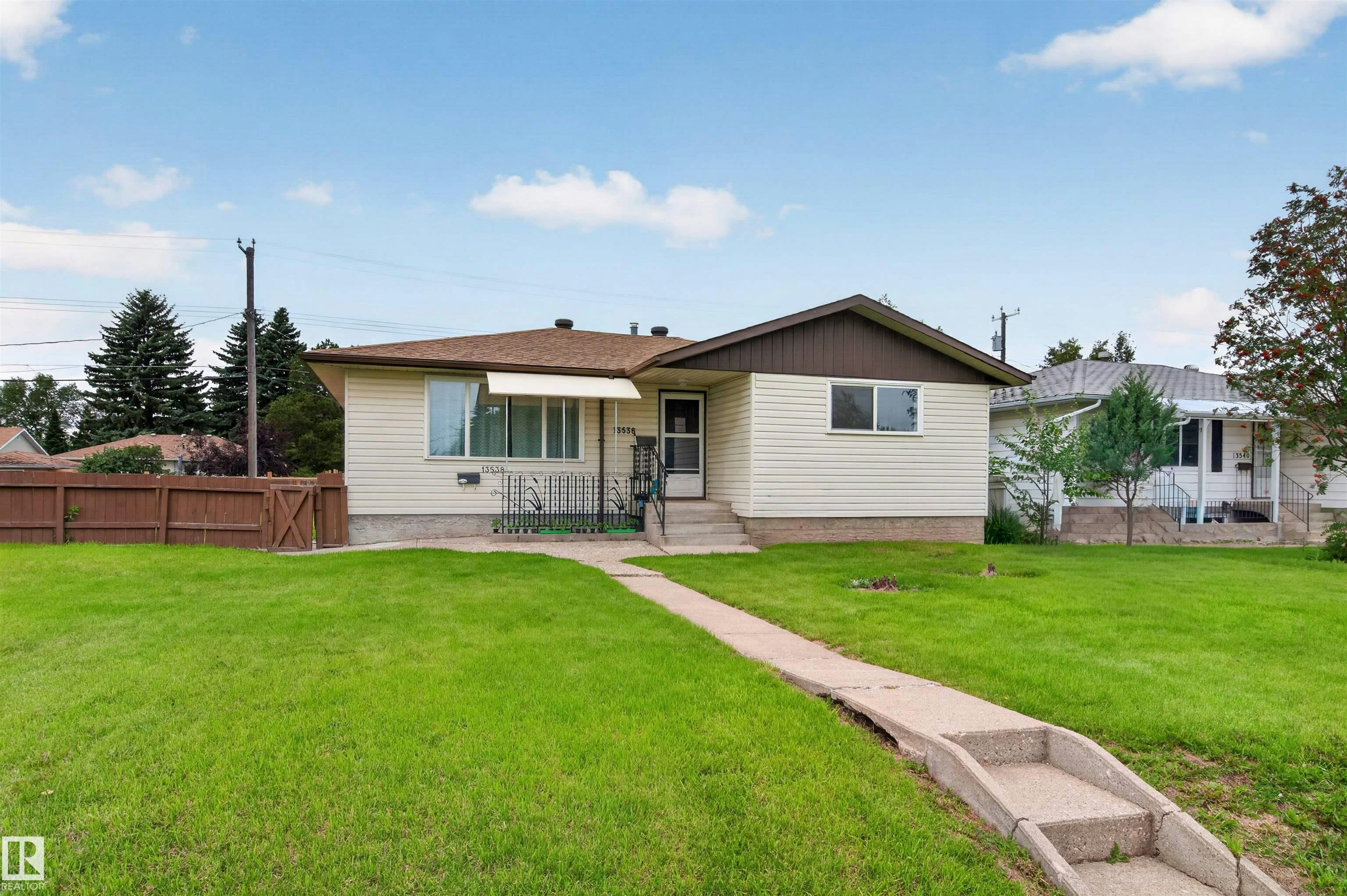 13536 119 Street, Edmonton, AB, T5E 5N2