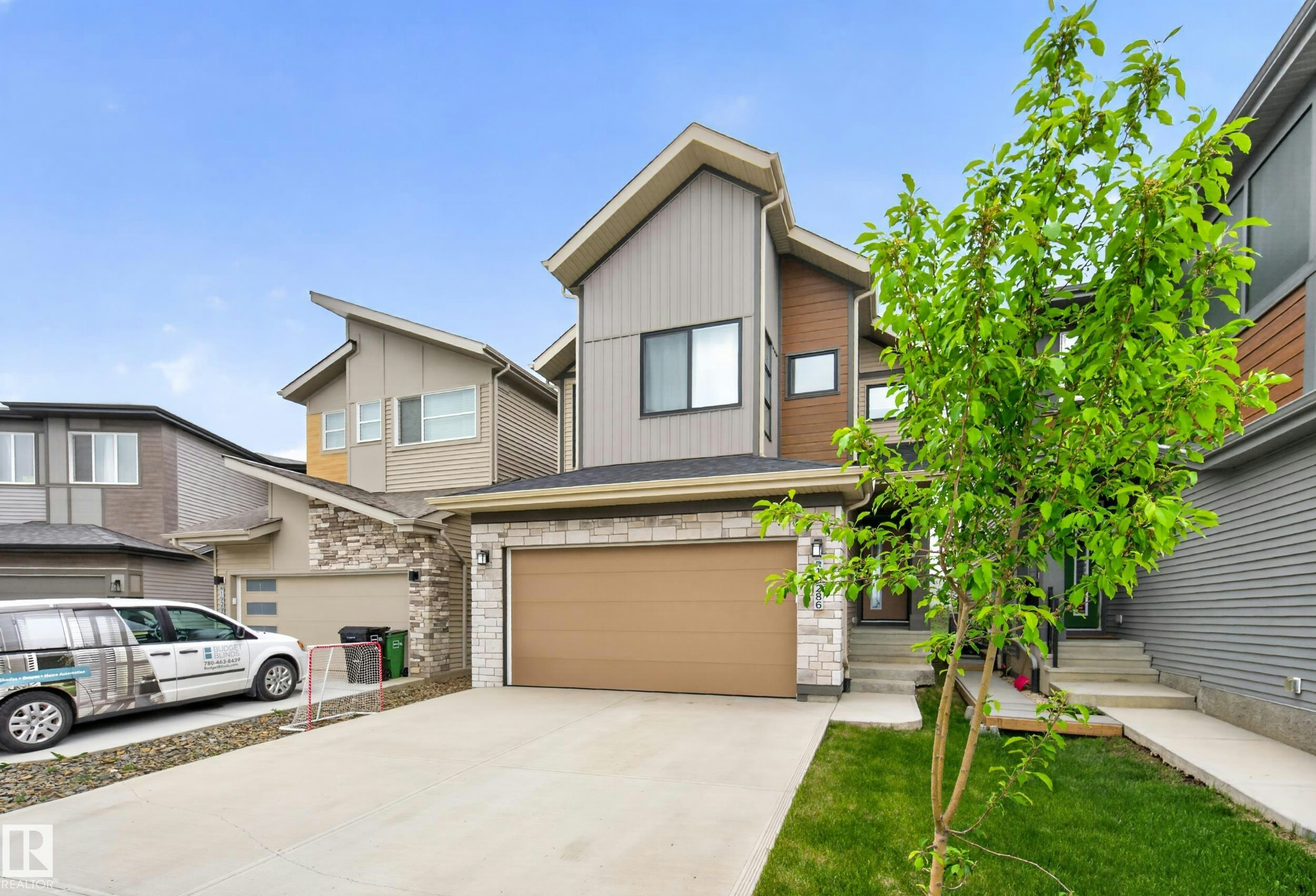 19286 22a Avenue, Edmonton, AB, T6M 1P8