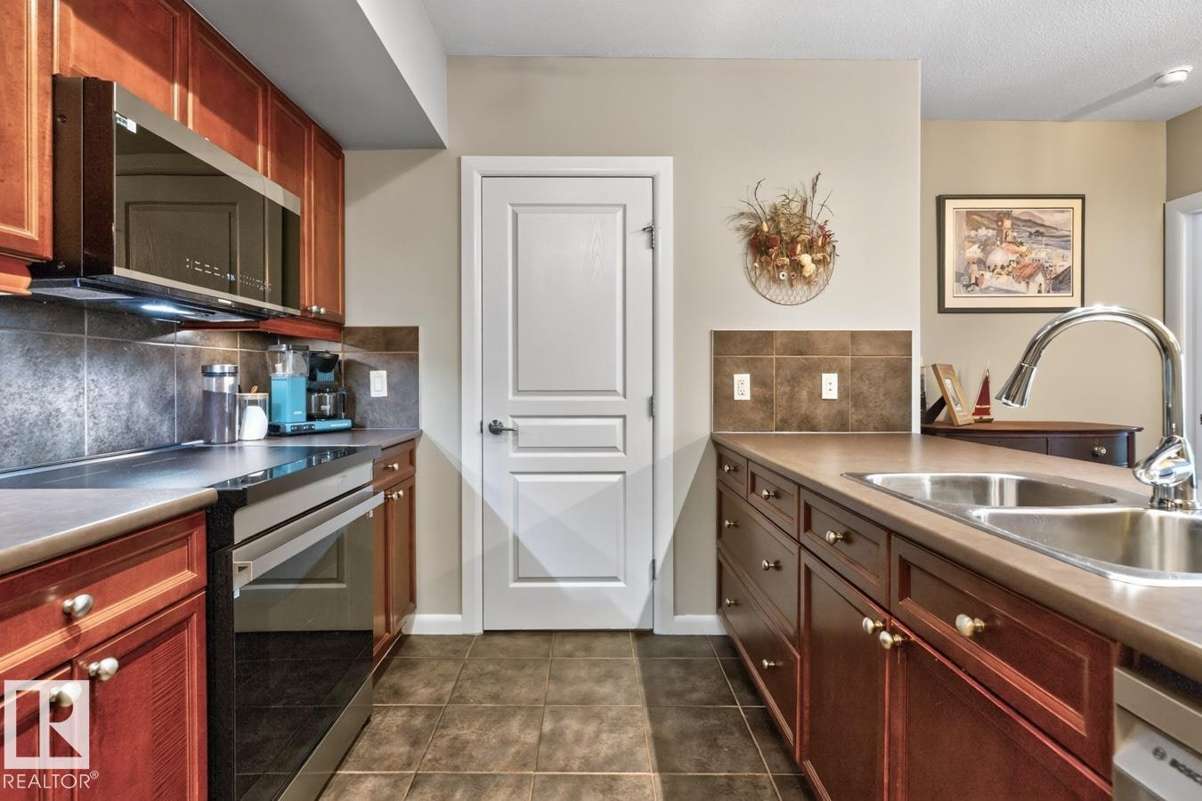 213-501 Palisades Way, Rural Strathcona County, AB, T8H 0H8