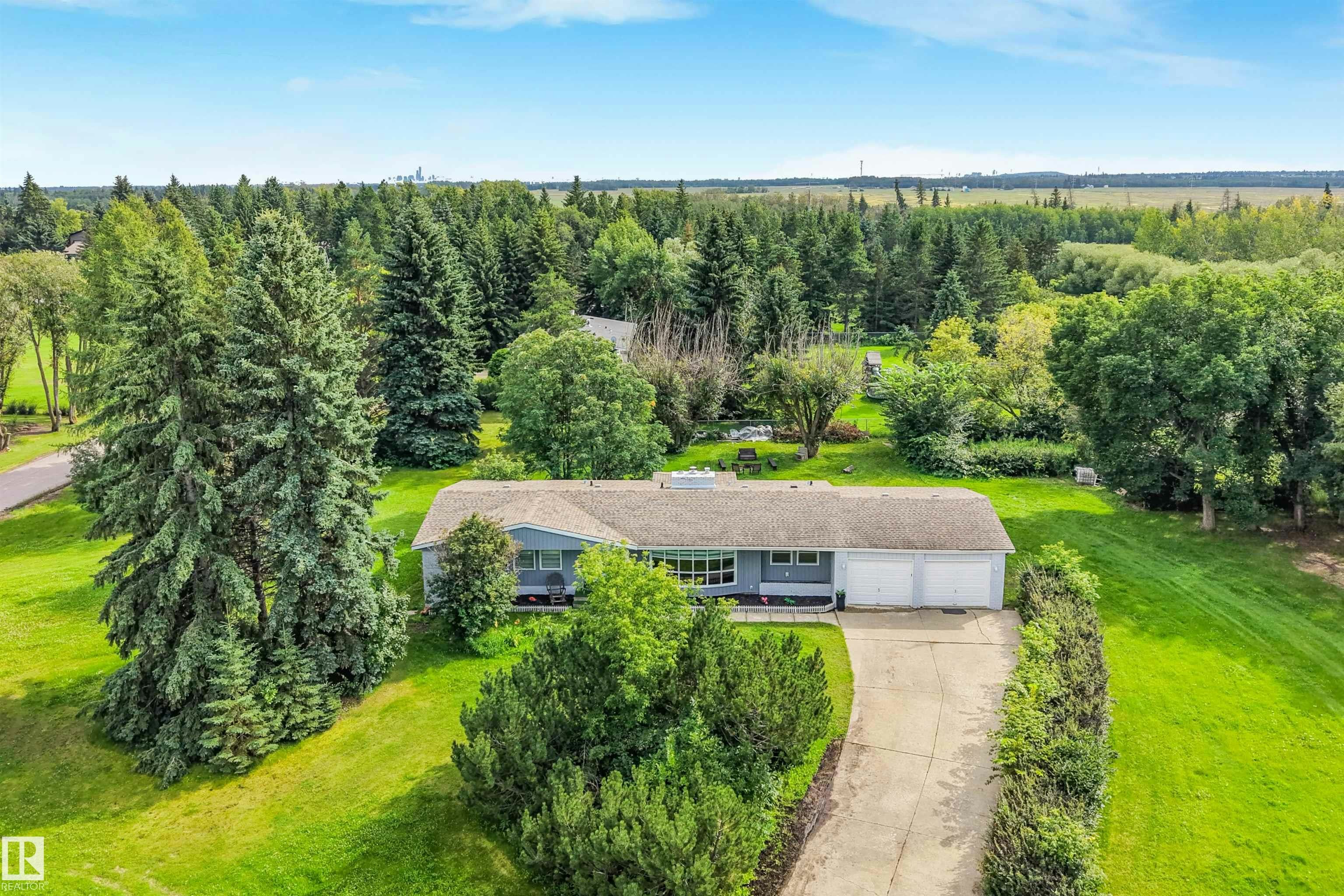 52-25019 Sturgeon Road, Rural Sturgeon County, AB, T8T 0E1