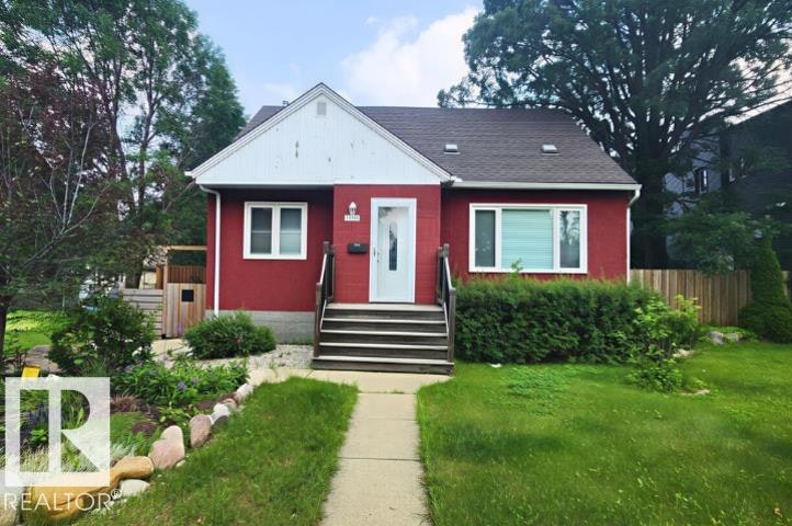 11011 135 Street, Edmonton, AB, T5M 1K4