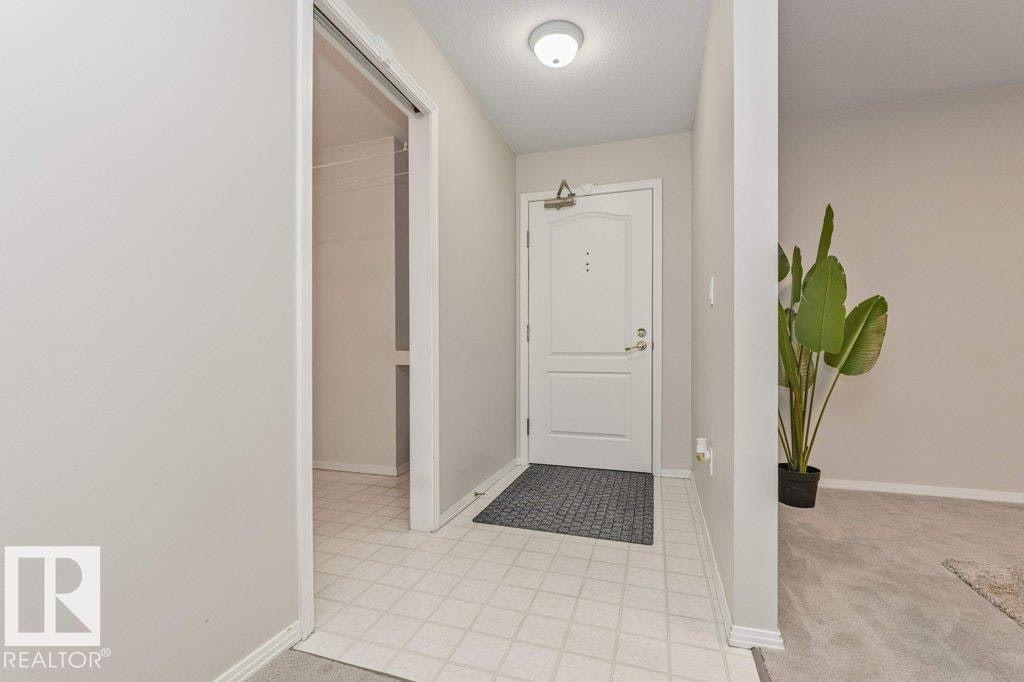 208-10421 42 Avenue, Edmonton, AB, T6J 7C8 - 10