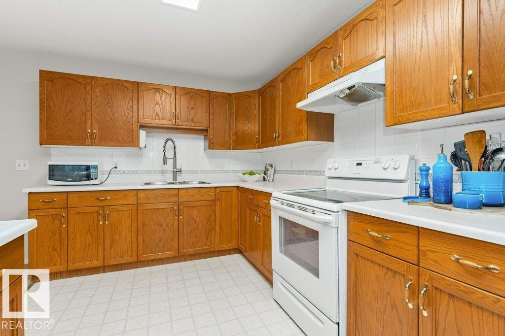 208-10421 42 Avenue, Edmonton, AB, T6J 7C8 - 20