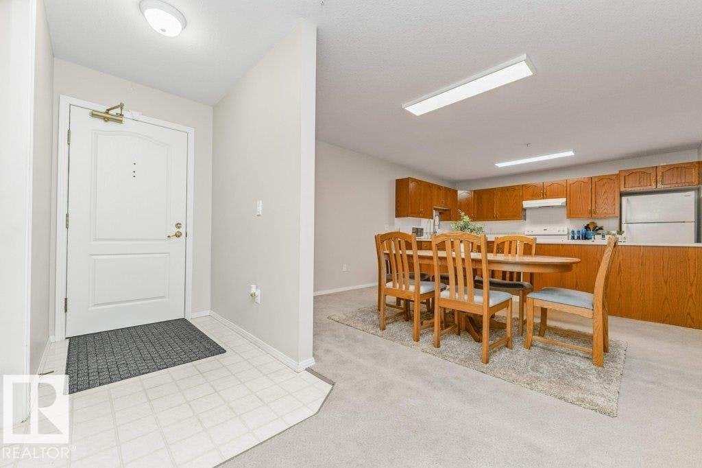 208-10421 42 Avenue, Edmonton, AB, T6J 7C8 - 11
