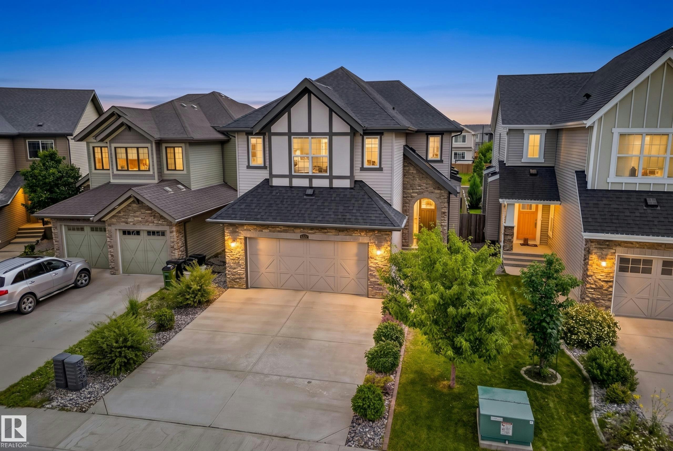 1323 158 Street, Edmonton, AB, T6W 2N5