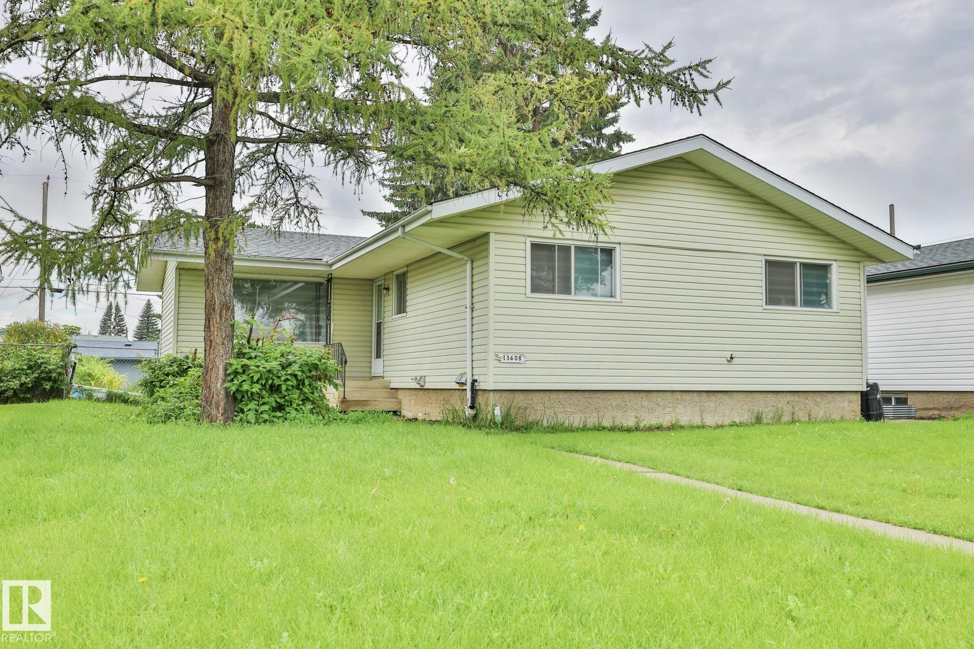 13608 114 Street, Edmonton, AB, T5E 5E6