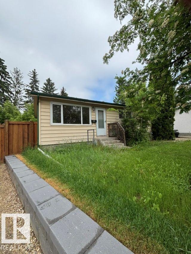 5316 107 Street, Edmonton, AB, T6H 2X4