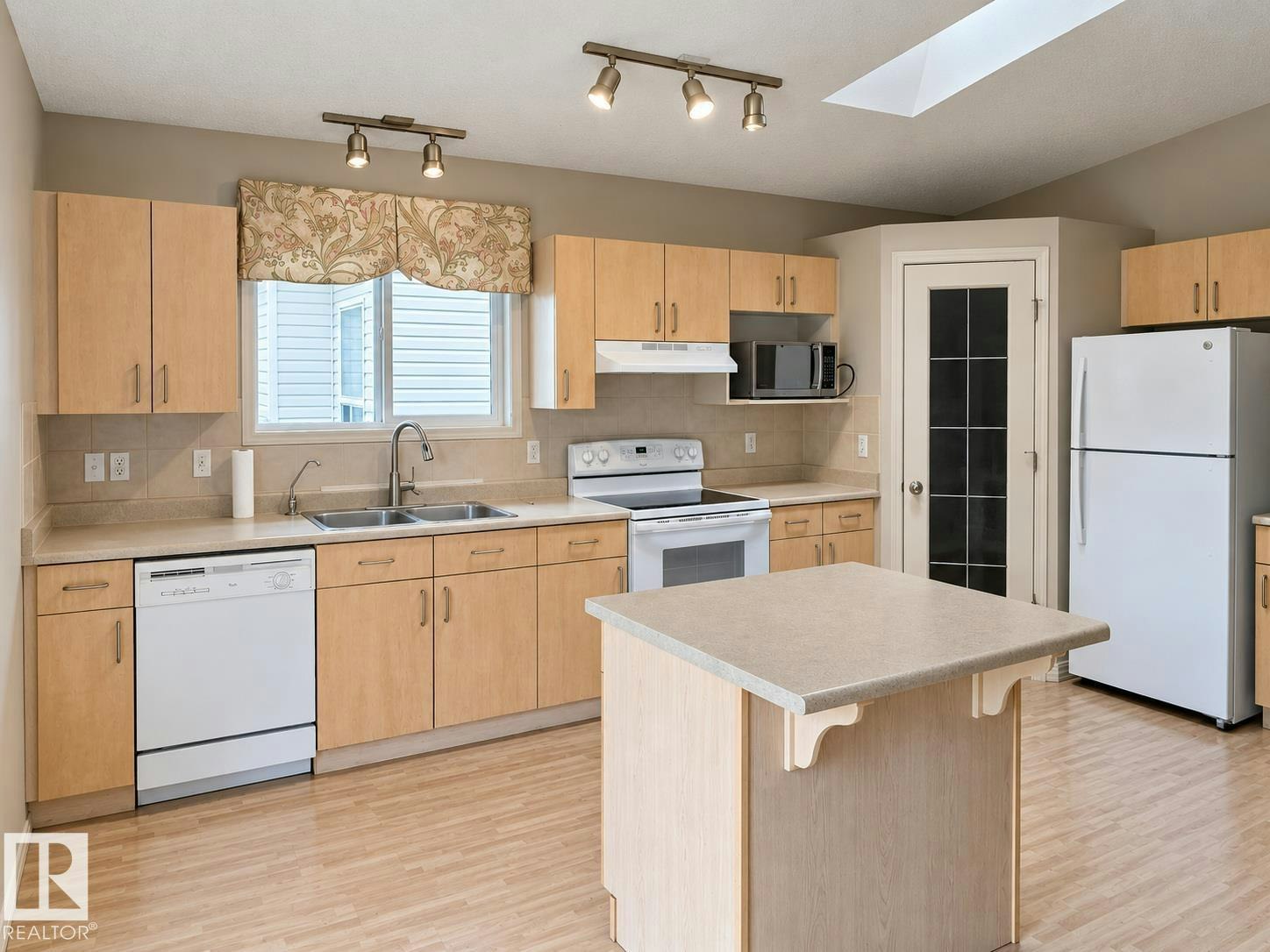 507 Wiseman Lane - 5