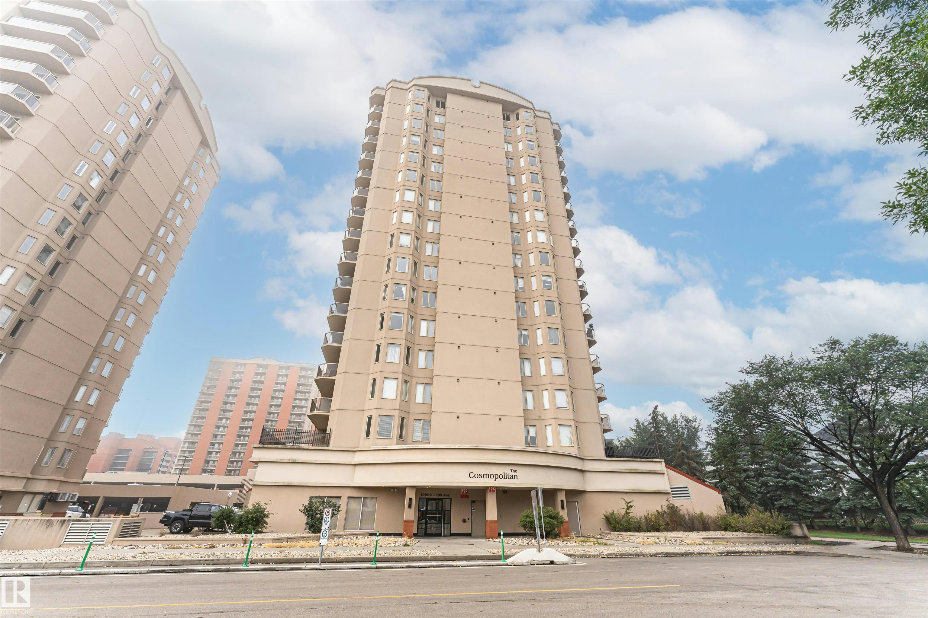 1101-10909 103 Avenue, Edmonton, AB, T5K 2W7