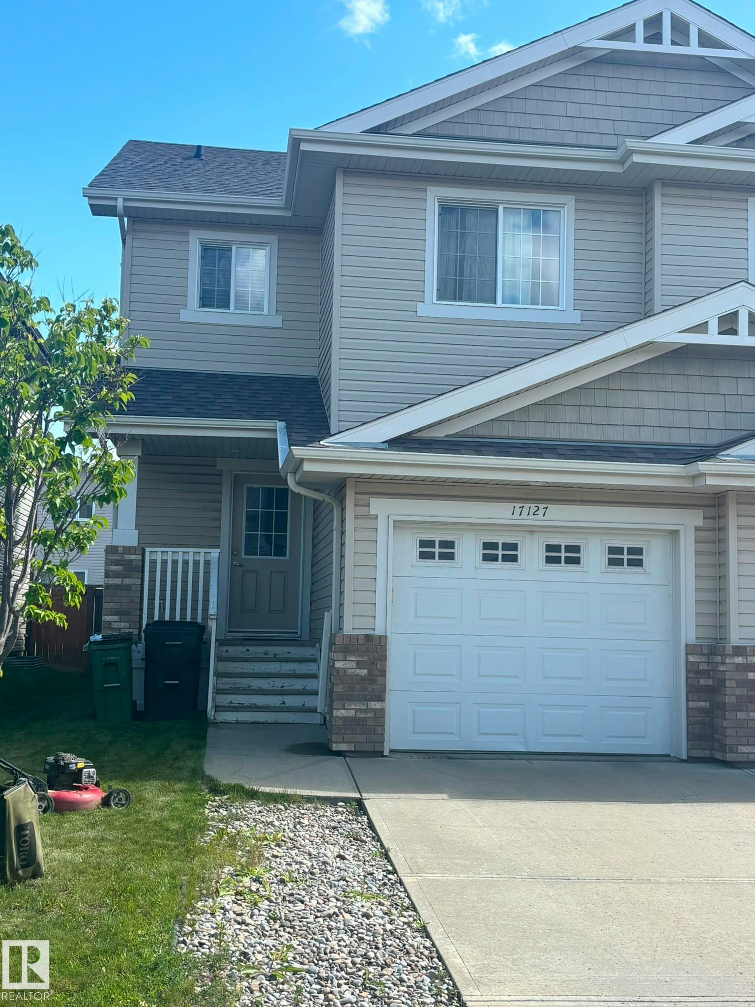 17127 126 Street, Edmonton, AB, T5X 0E6