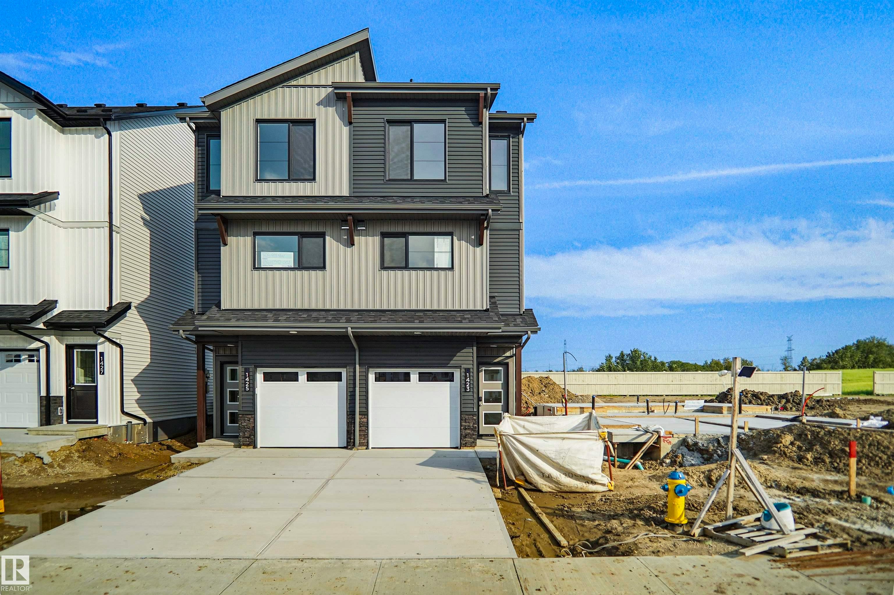 1423 9 Street, Edmonton, AB, T6T 2N8