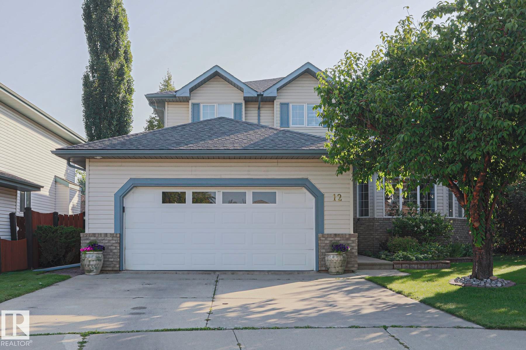 12 Douziech Close, St. Albert, AB, T8N 6G9