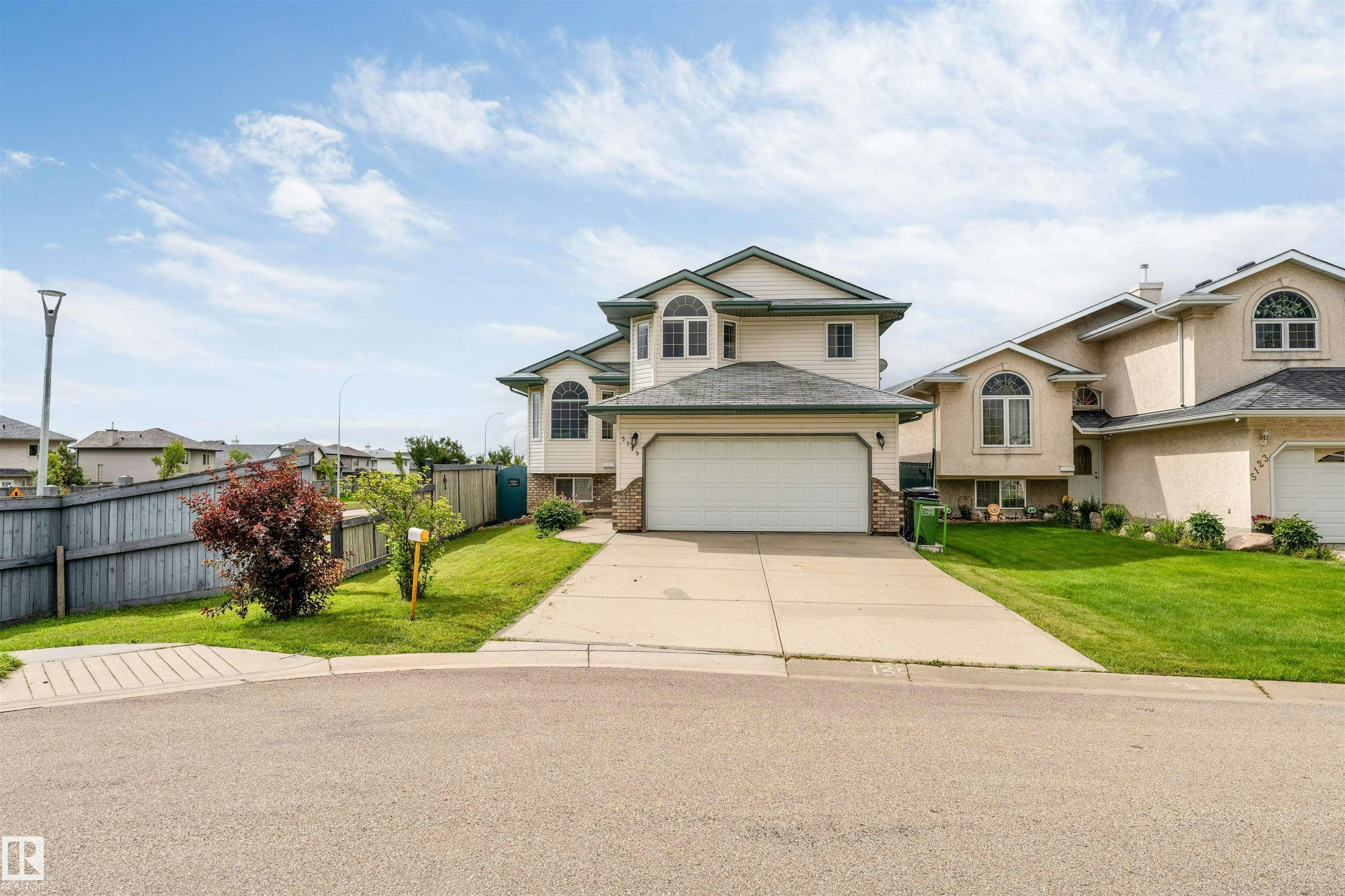 5119 157 Avenue, Edmonton, AB, T5Y 2X5