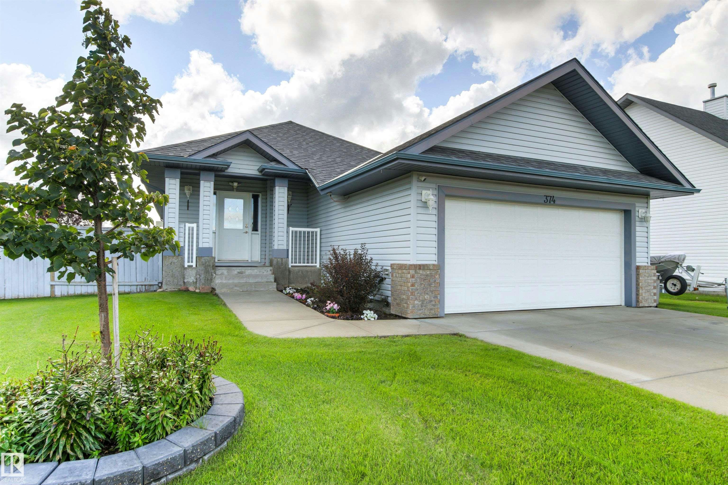374 Paquin Street, Rural Sturgeon County, AB, T8R 2G5