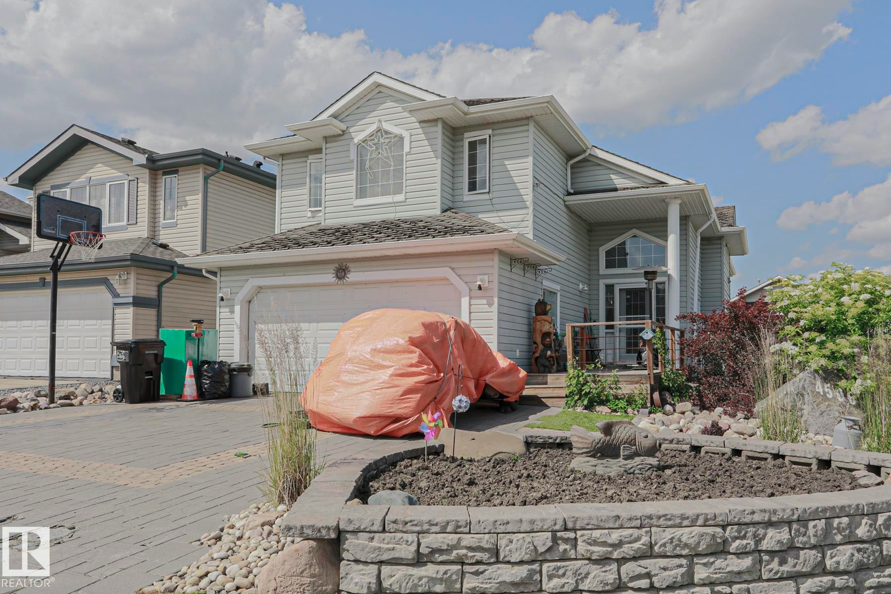 4506 154 Avenue, Edmonton, AB, T5Y 3H3