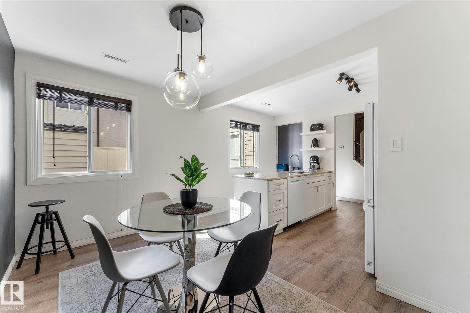 281 Lancaster Terrace, Edmonton, AB, T5X 5T6