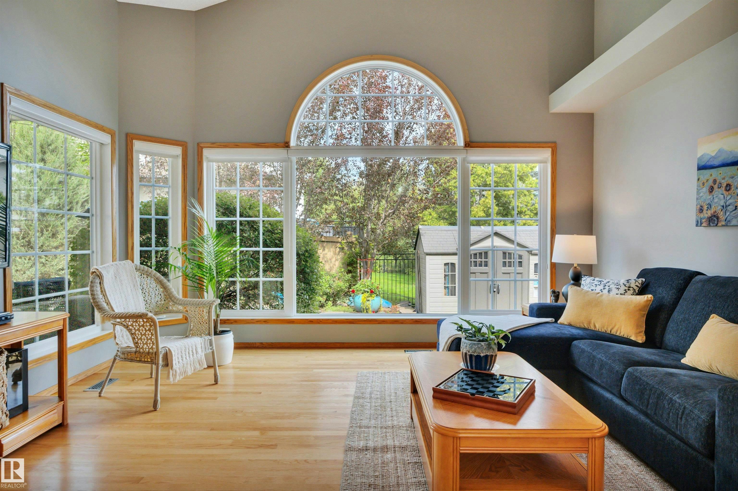 341 Burton Road, Edmonton, AB, T6R 2J1