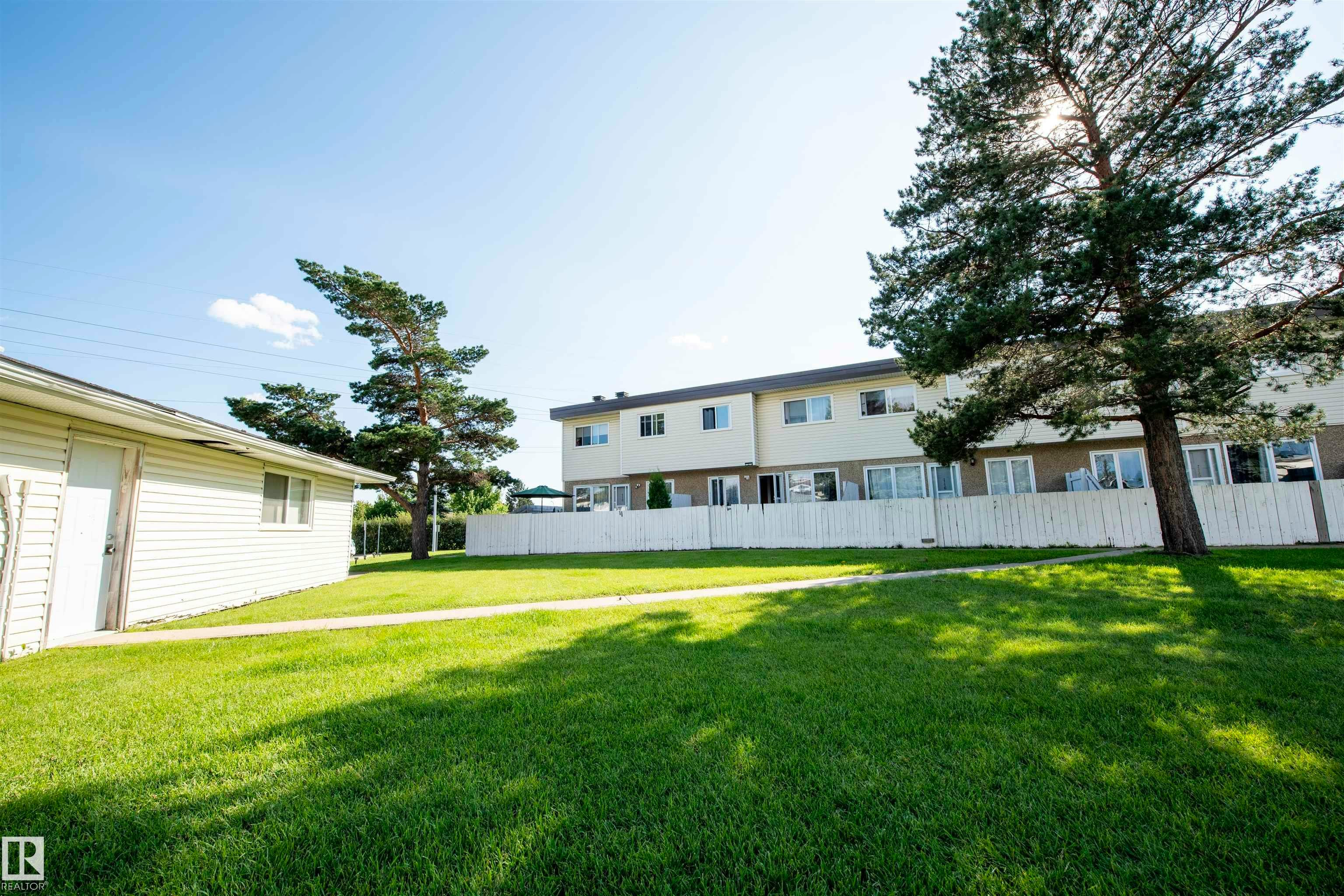 118-16344 109 Street, Edmonton, AB, T5X 2T4