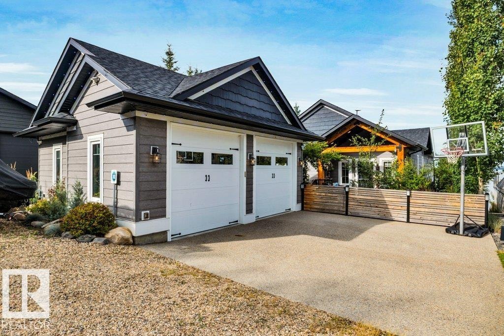 180 Crystal Springs Drive, Wetaskiwin, AB, T0C 2V0