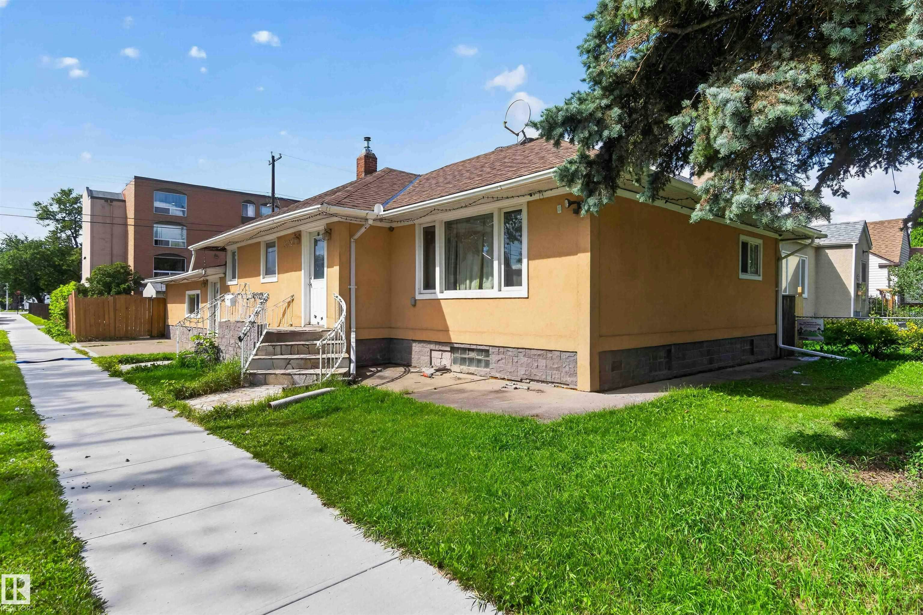 9402 117 Avenue, Edmonton, AB, T5G 0M4