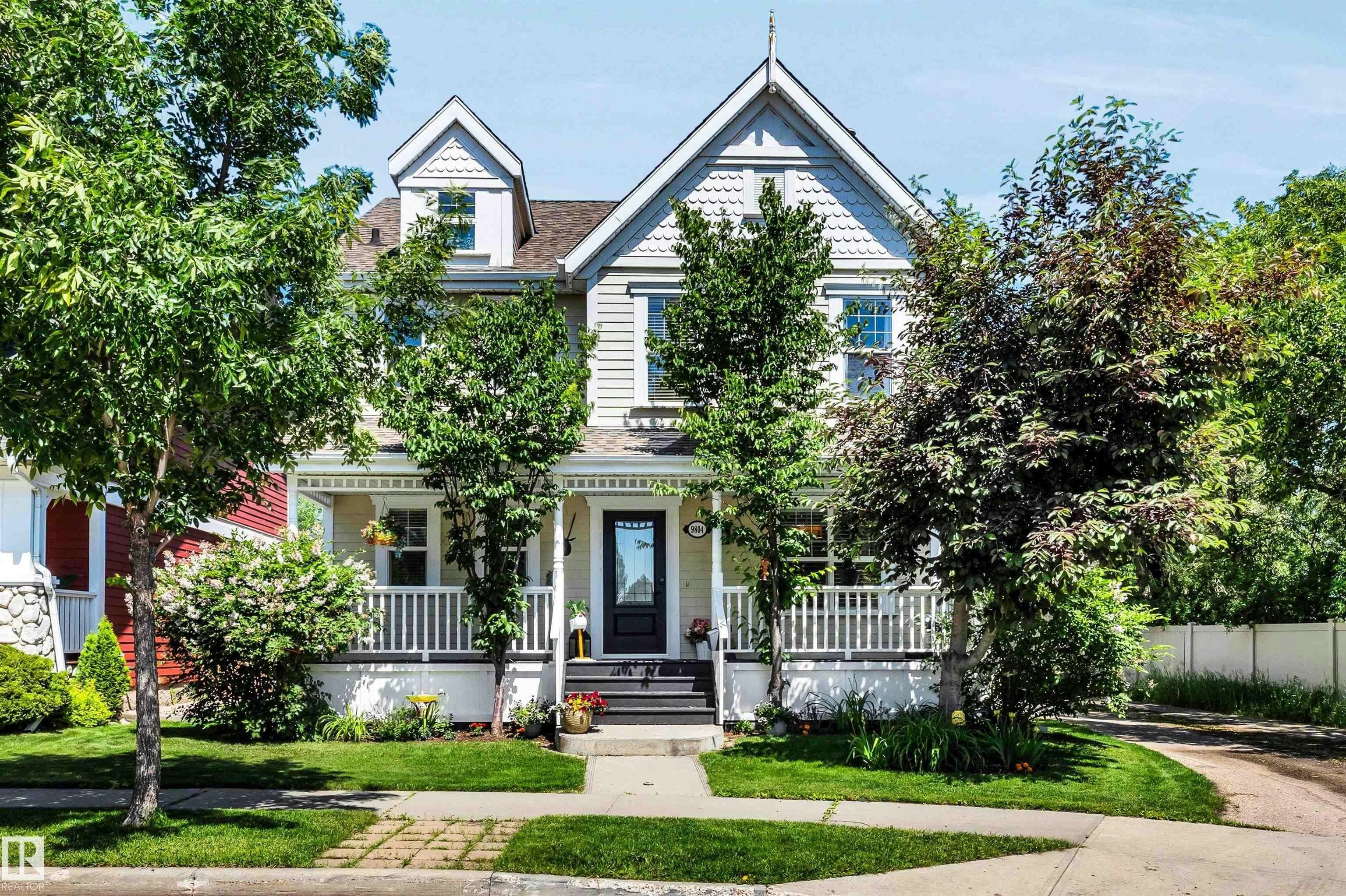 9804 145 Avenue, Edmonton, AB, T5E 6M1