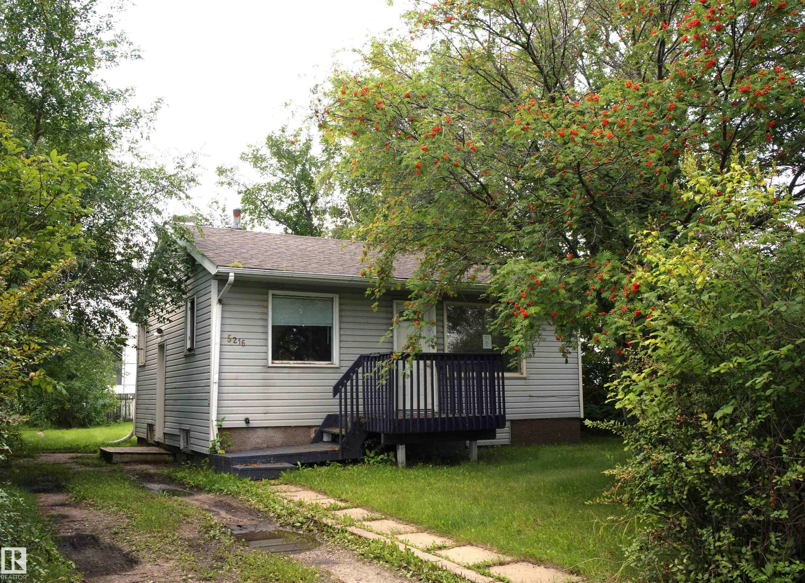 5216 51 Avenue, Bonnyville Town, AB, T9N 2A7