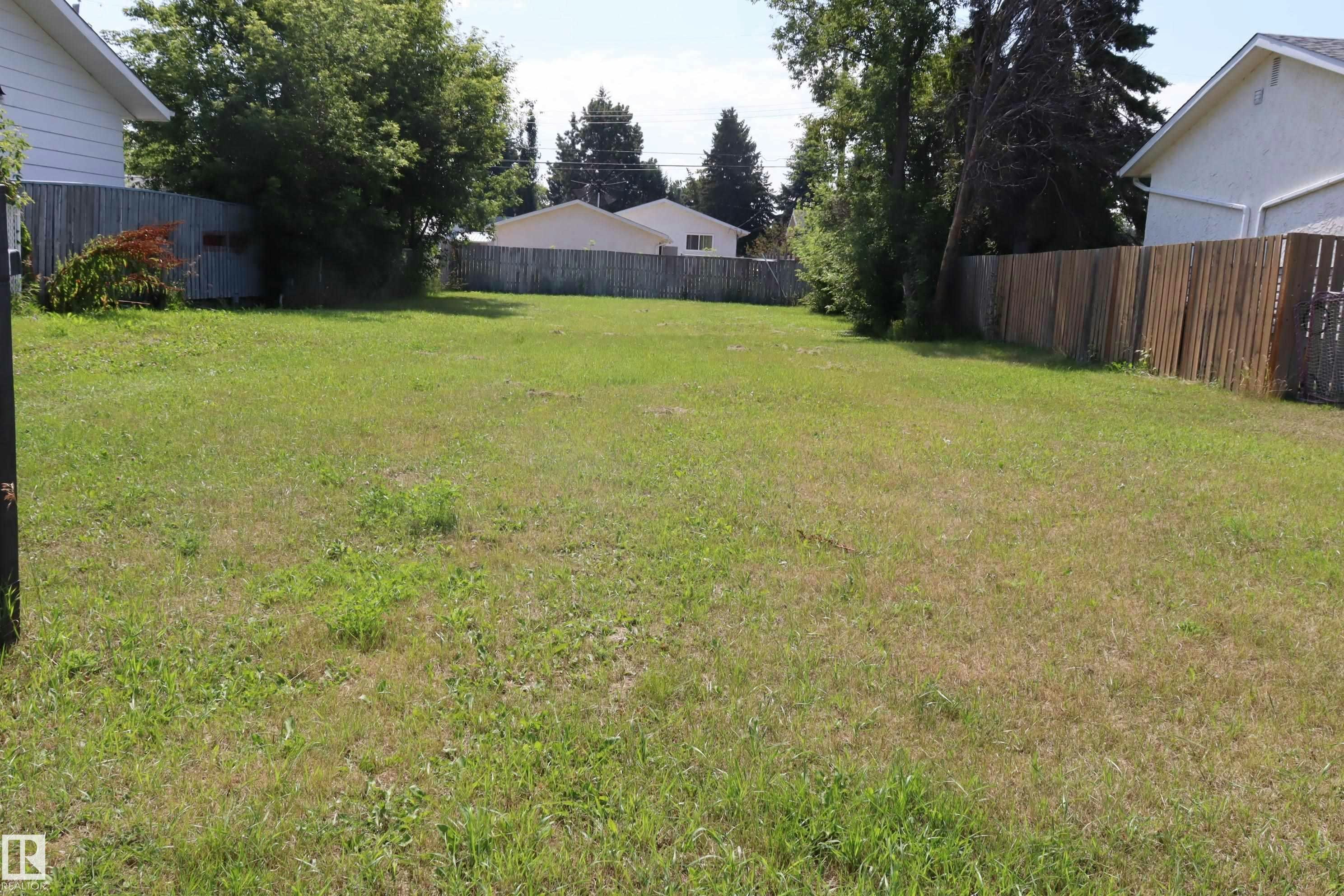 5402 51 Ave, Wetaskiwin, AB, T9A 0V9