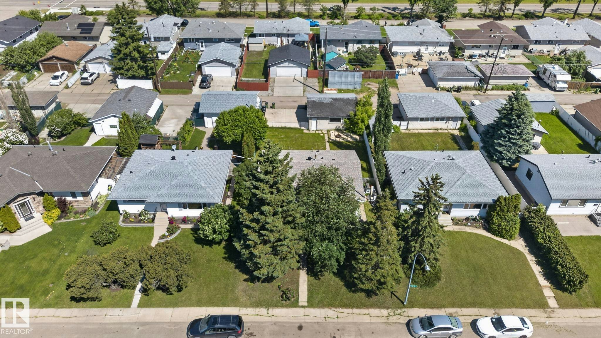 7804 136 Avenue, Edmonton, AB, T5C 2K5 - 54