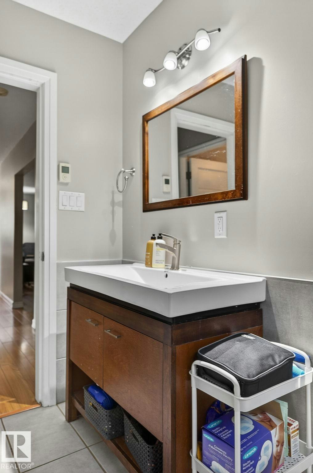 7804 136 Avenue, Edmonton, AB, T5C 2K5 - 18