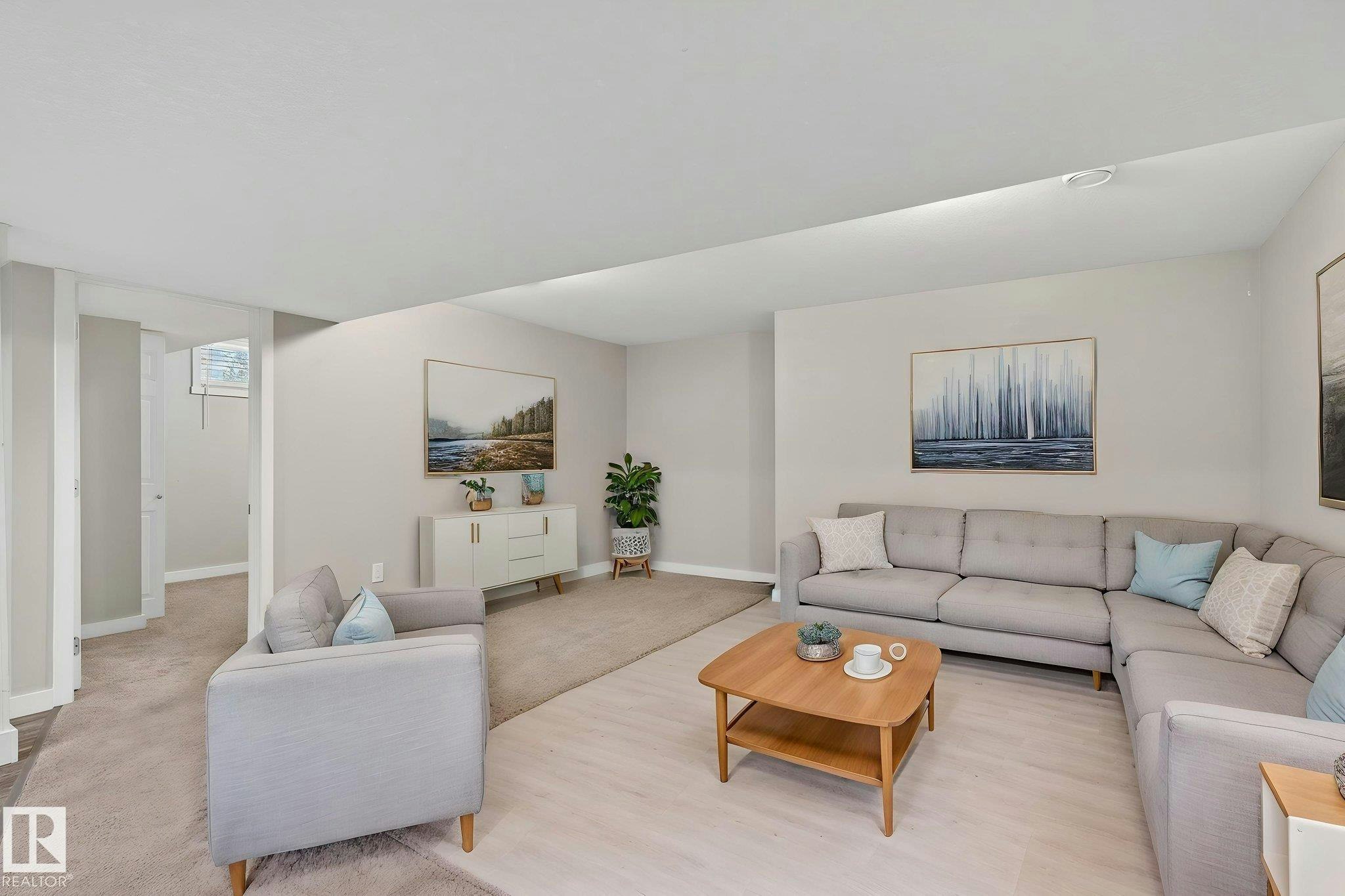 7804 136 Avenue, Edmonton, AB, T5C 2K5 - 6