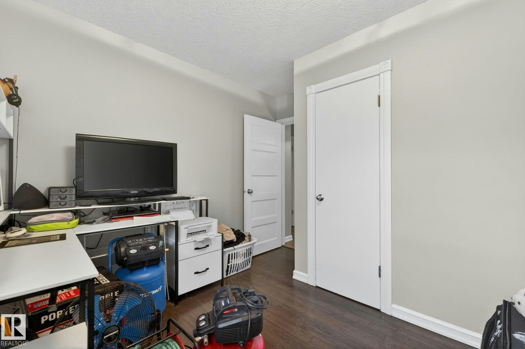 7804 136 Avenue, Edmonton, AB, T5C 2K5 - 21