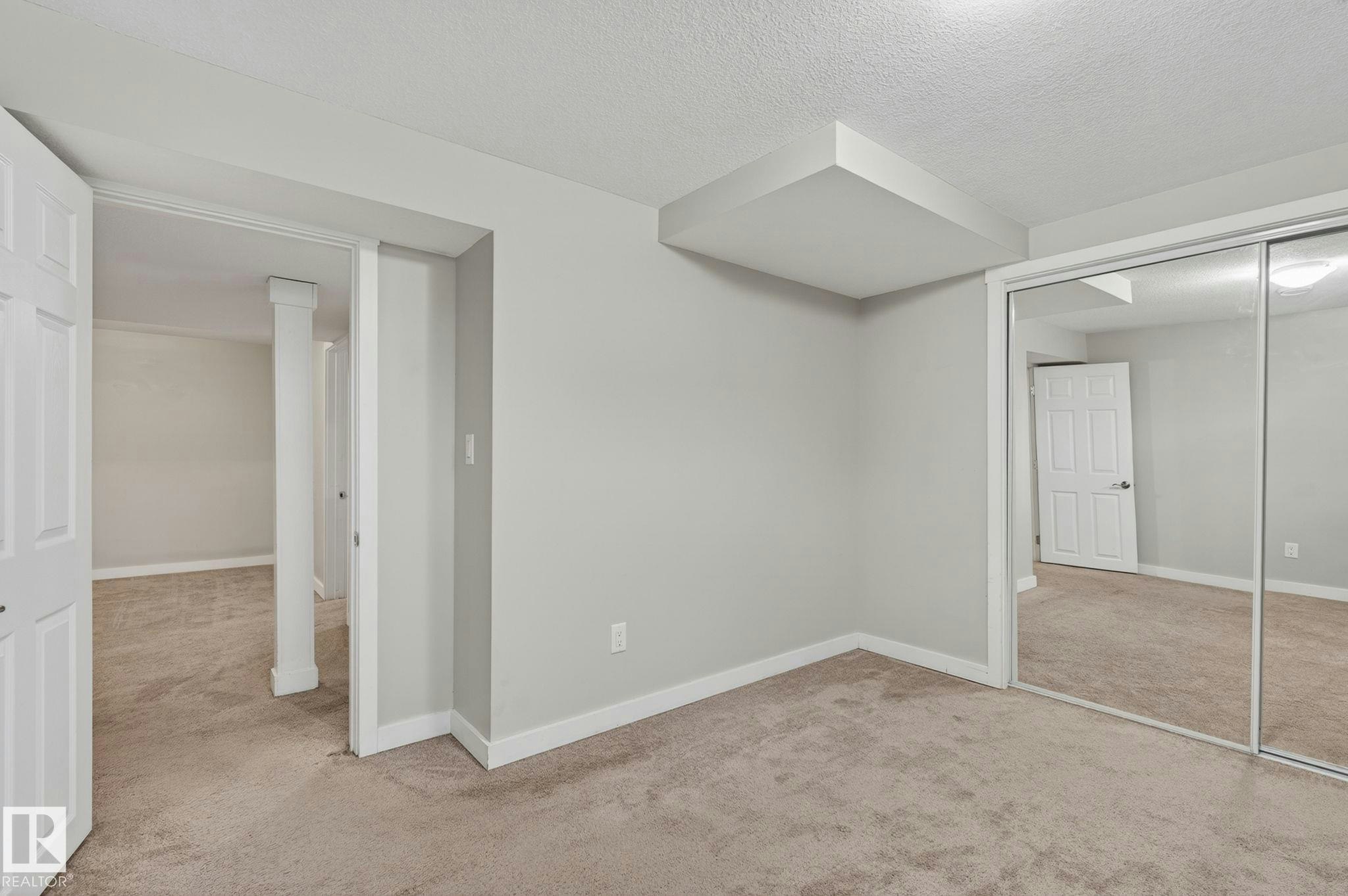 7804 136 Avenue, Edmonton, AB, T5C 2K5 - 38