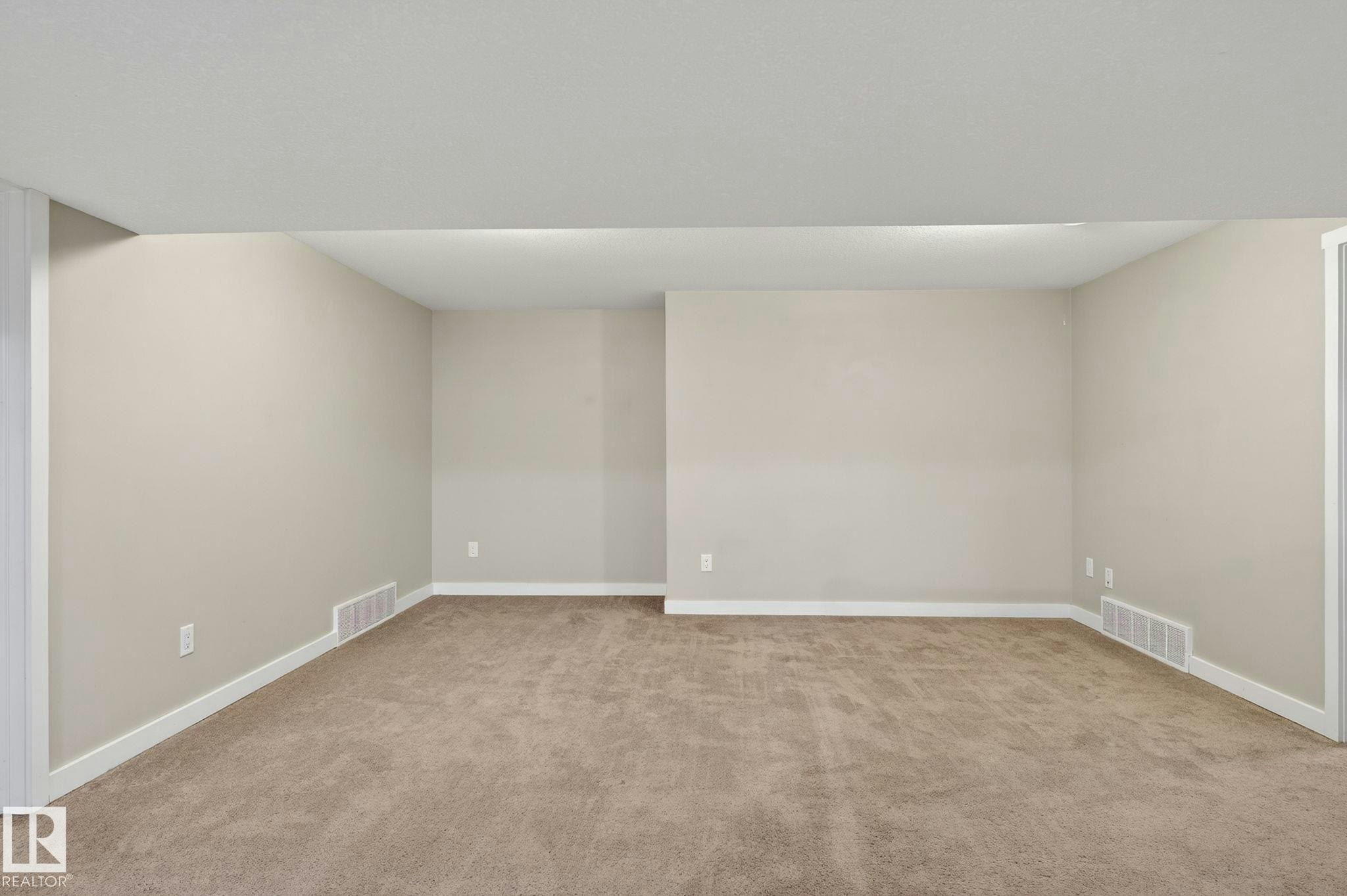 7804 136 Avenue, Edmonton, AB, T5C 2K5 - 33
