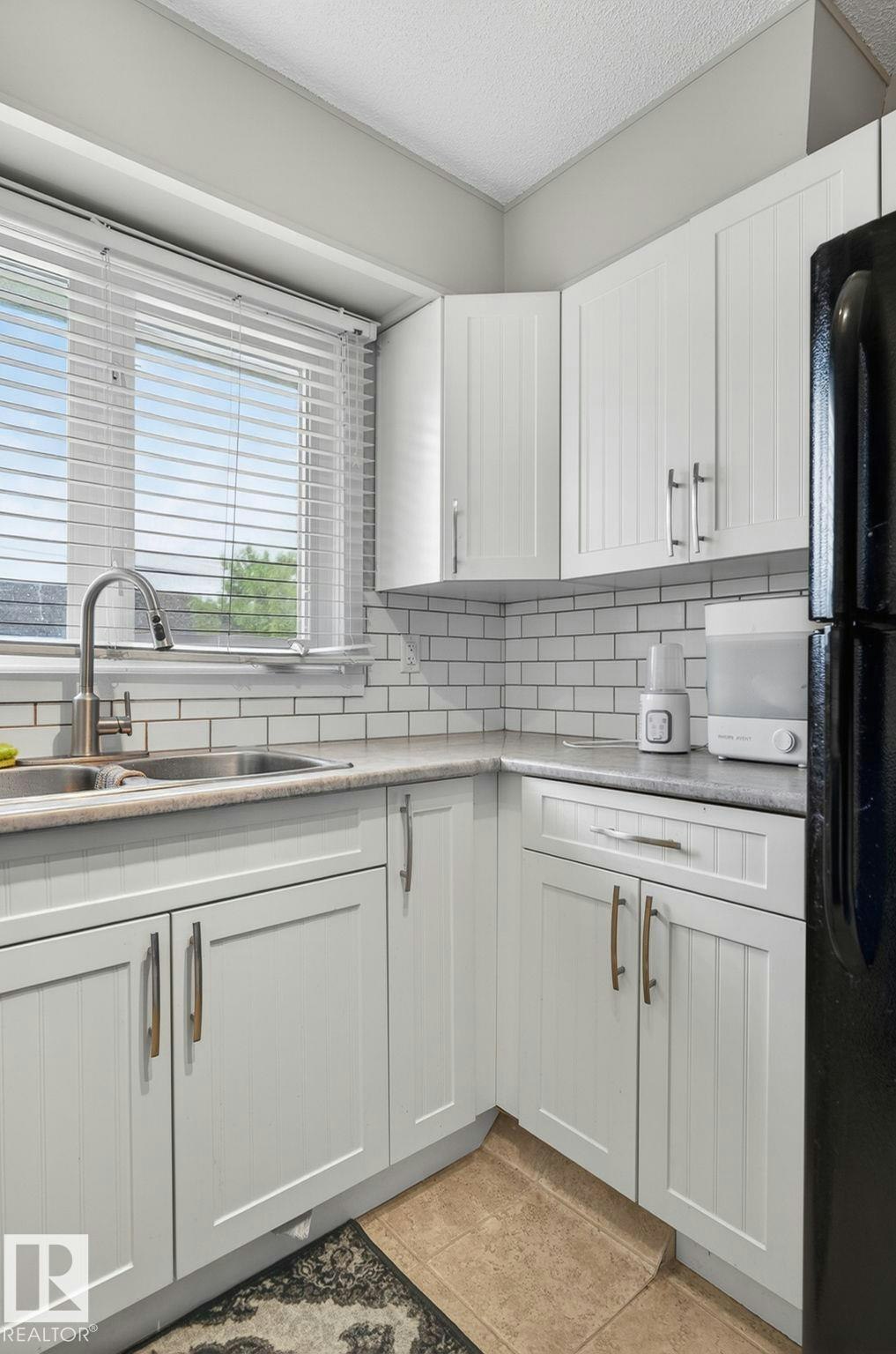 7804 136 Avenue, Edmonton, AB, T5C 2K5 - 22